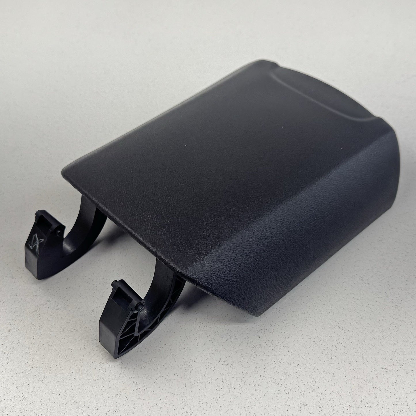 10-15 Chevrolet Camaro Center Console Armrest Arm Rest Cover Lid OEM