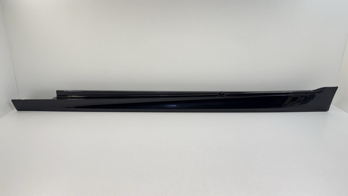 12-16 BMW M5 F10 Driver Left Side Skirt Rocker Panel Cover Black OEM