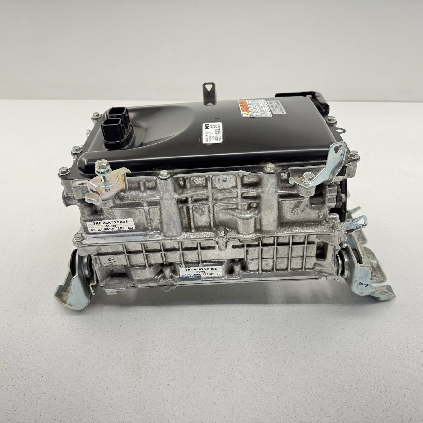 17-22 Toyota Prius Prime Hybrid Inverter Assembly With Converter G9200-47272 OEM