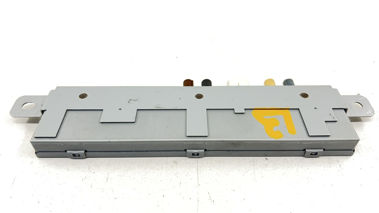 13-18 BENTLEY FLYING SPUR ANTENNA SIGNAL BOOSTER LTE COMPENSATOR MODULE OEM