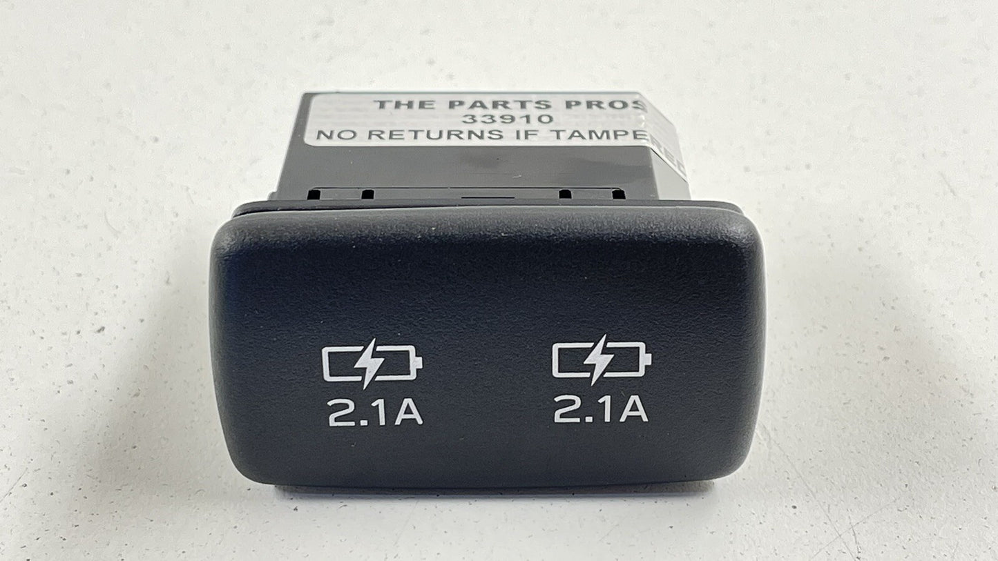 22-23 SUBARU WRX REAR CENTER CONSOLE DUAL USB PORT CHARGE PORT 86257AN320 OEM