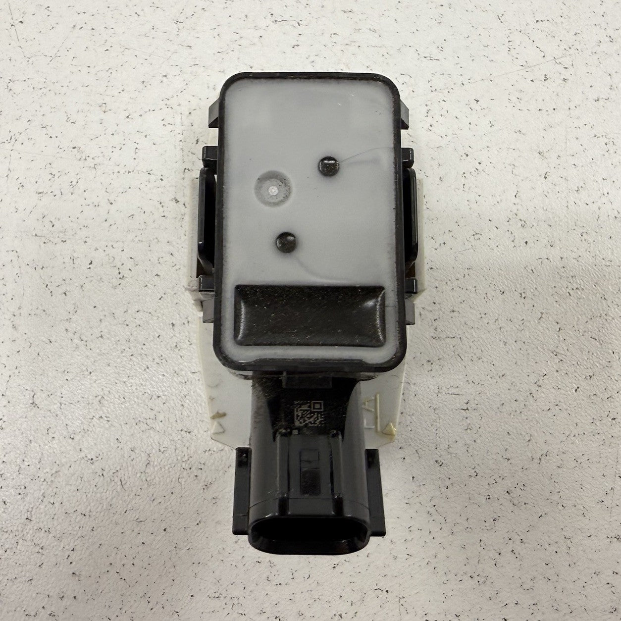 21-26 Lexus IS300 IS350 IS500 Rear Bumper Park Parking Sensor 89341-33220 OEM