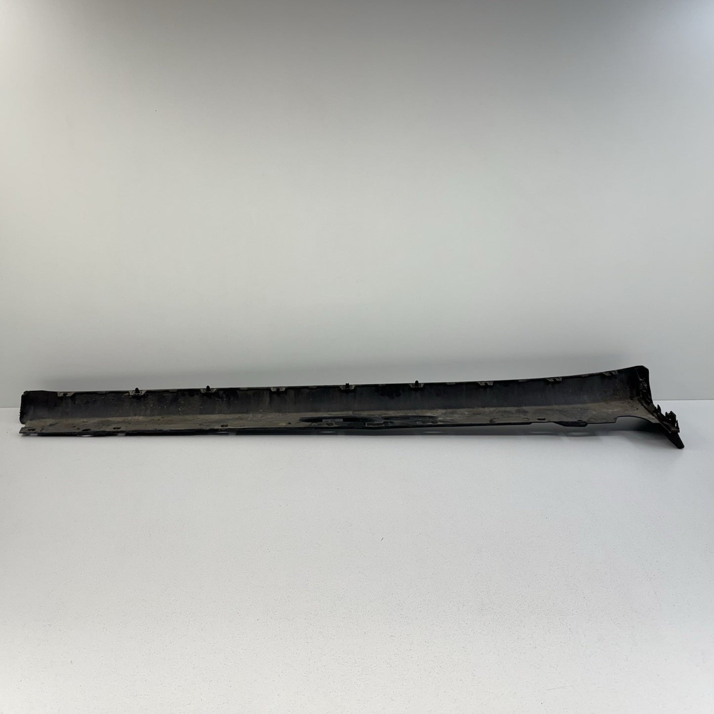 05-12 Porsche 911 997 Carrera 4S Right Side Skirt Rocker Panel Cover Trim OEM