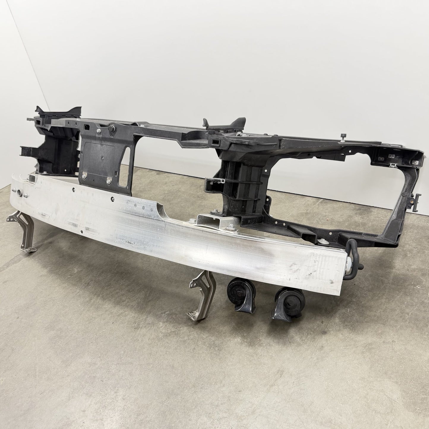 2014-2020 Mercedes S550 W222 Radiator Support Cooling Pack Reinforcement Bar OEM