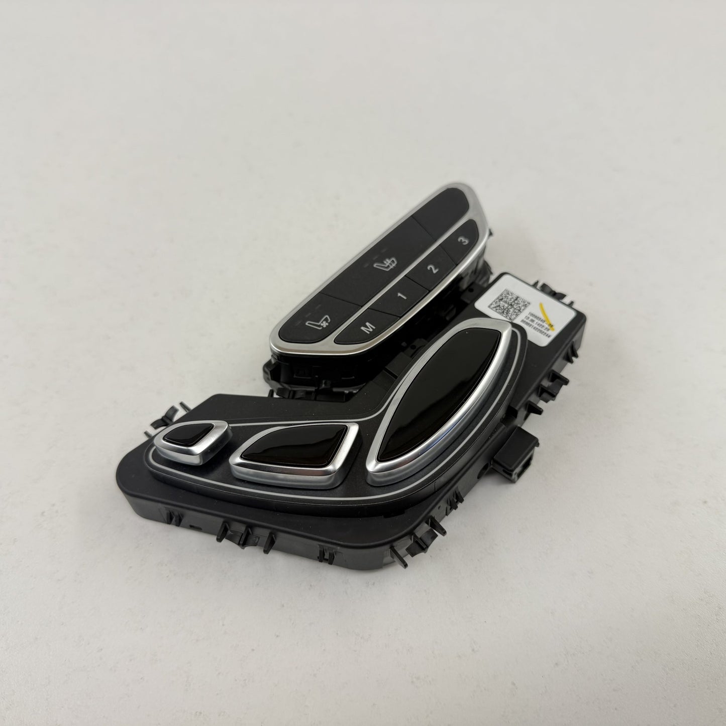 2014-2020 Mercedes-Benz S550 W222 Left Rear Power Seat Control Switch OEM
