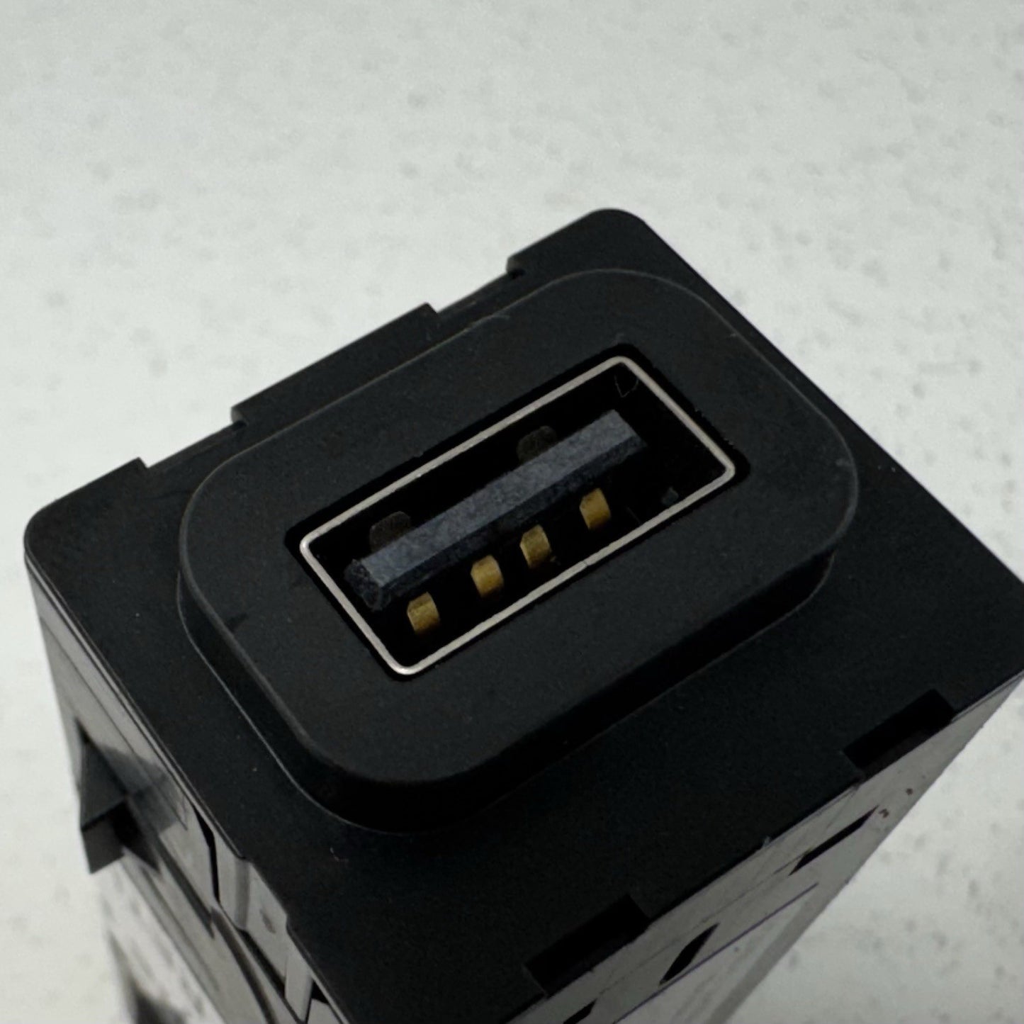 24-26 Ford Mustang Front Dash USB Charge Port Hub MU5T-19J252-AA OEM