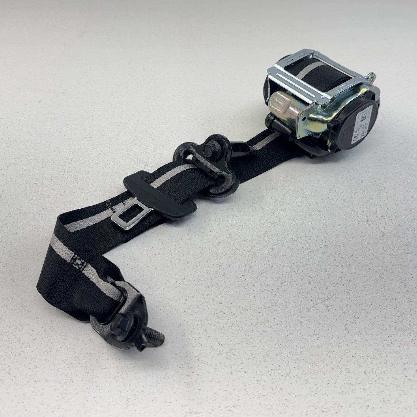 24-26 Ford Mustang GT Left Rear Seatbelt Seat Belt Retractor PR3B-C611E51-LC OEM