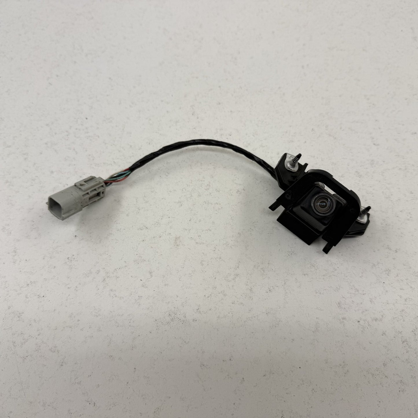 2014-2015 Chevrolet Camaro Rear View Reverse Backup Camera 22872078 OEM