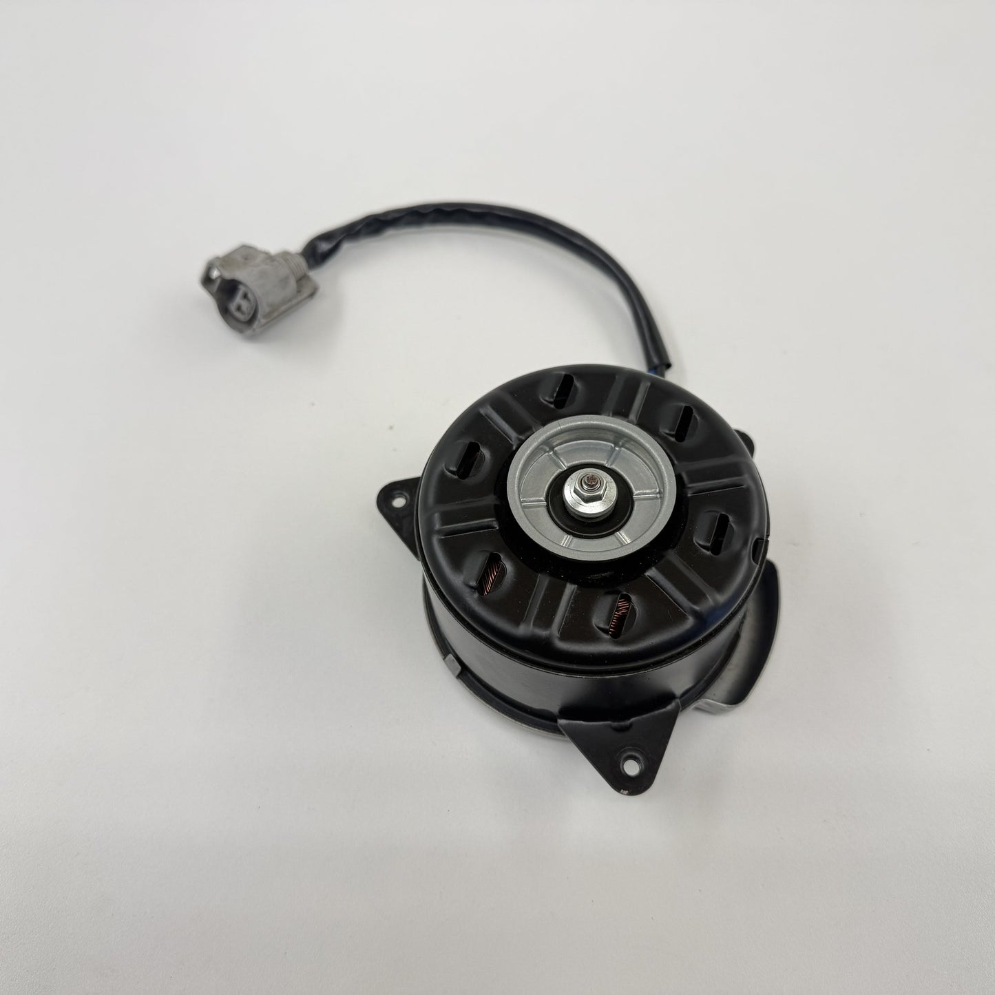 2022-2025 Lexus IS500 Radiator Cooling Fan Motor 16363-38160 OEM