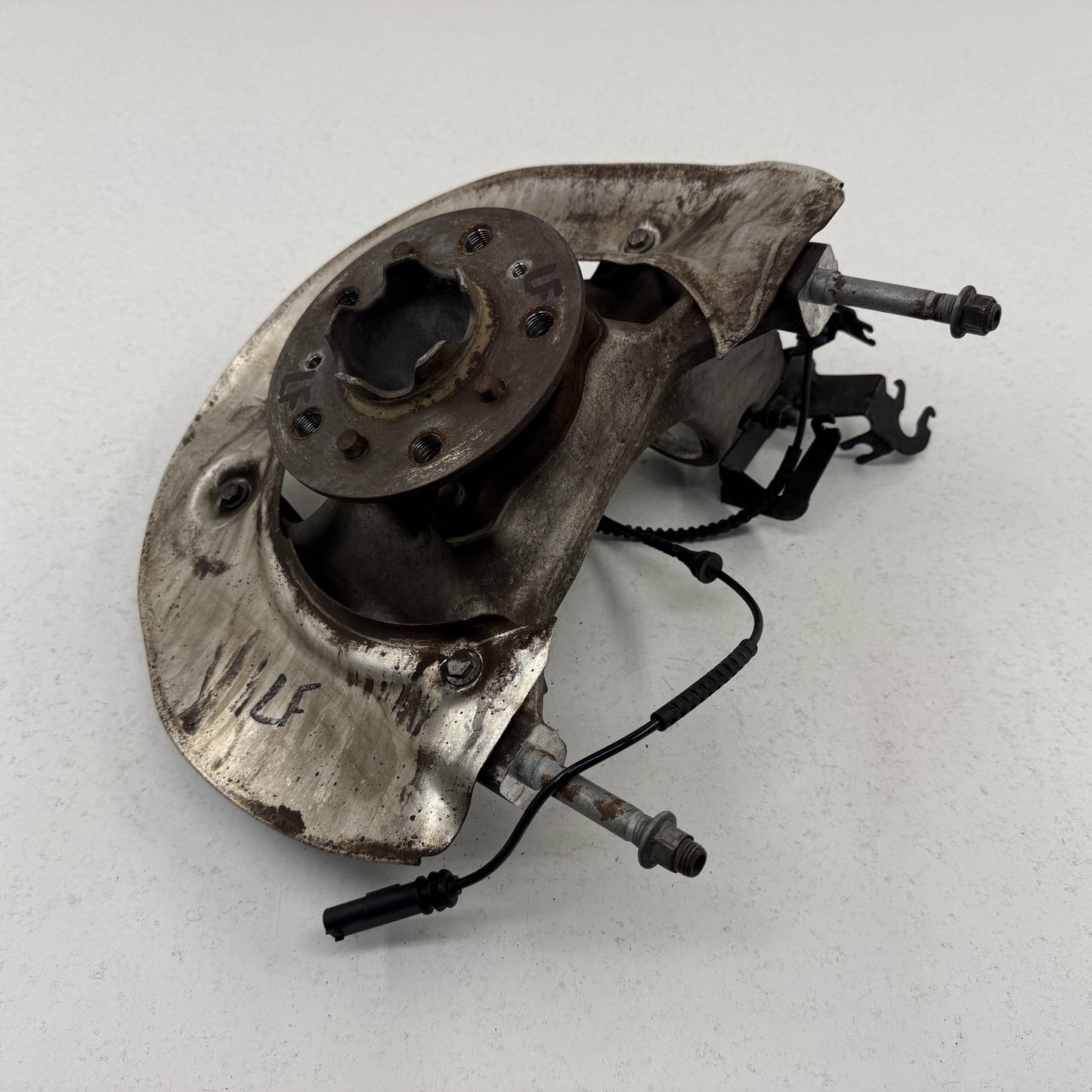 2021-2026 BMW M3 M4 G80 G82 RWD Left Front Spindle Knuckle Hub Wheel Bearing OEM