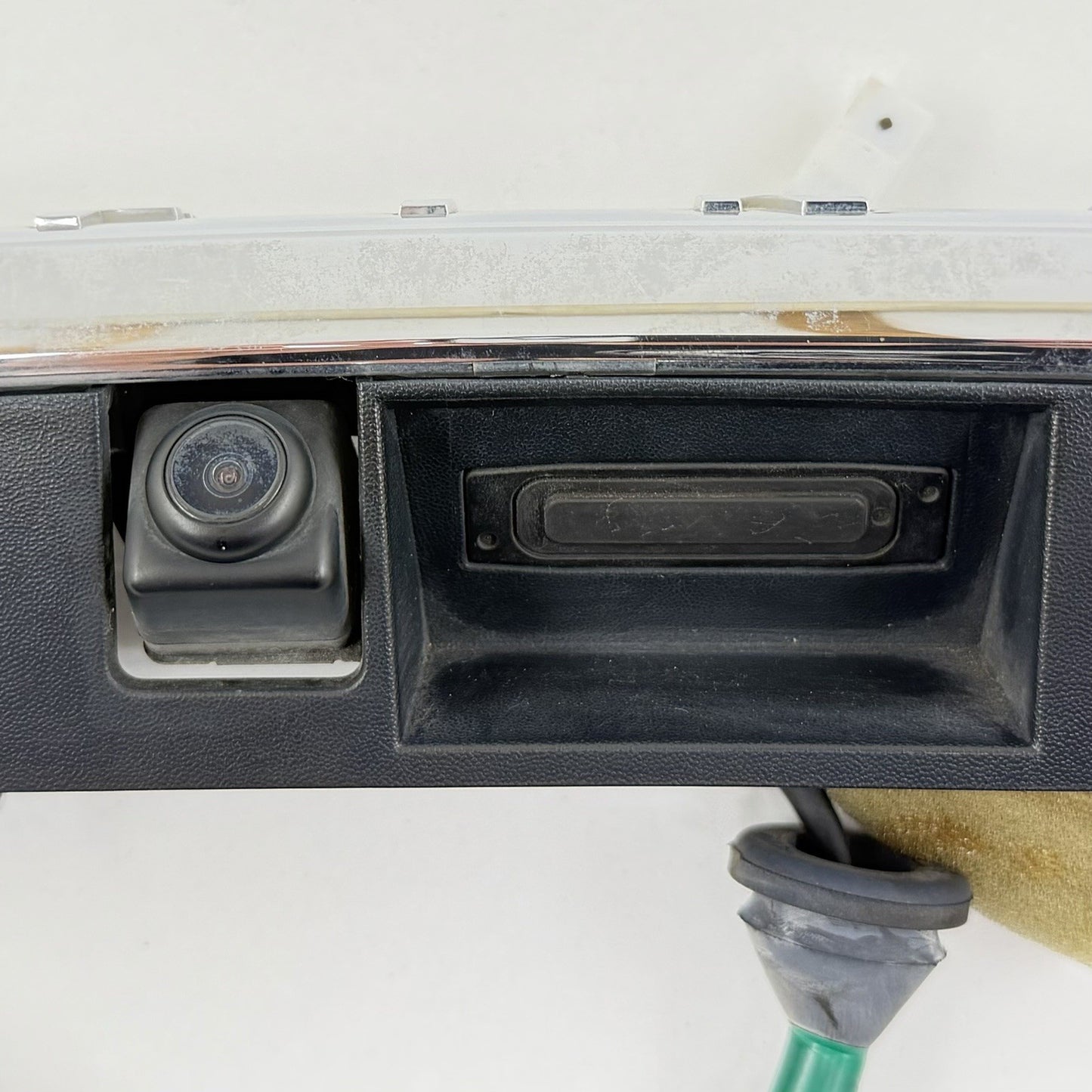 14-17 Infiniti Q50 Chrome License Plate Light Trunk Trim Moulding W/ Camera OEM