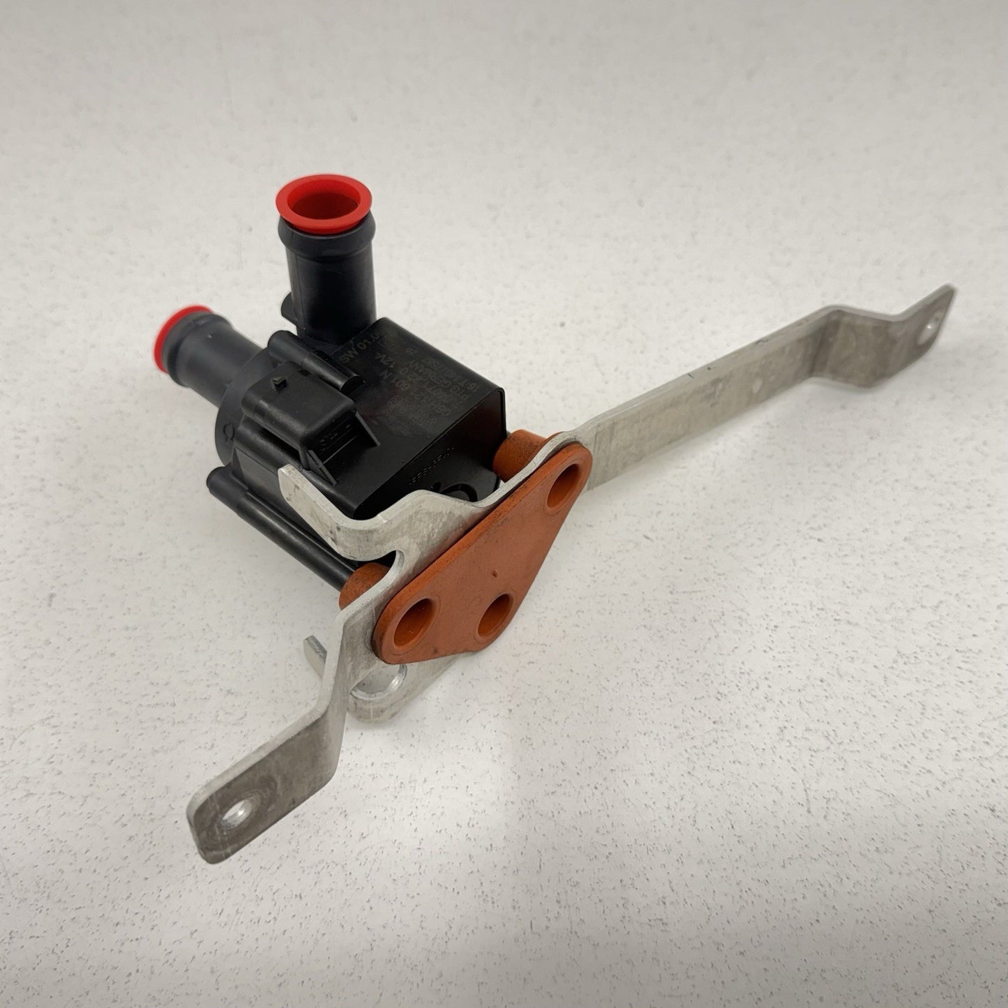 17-23 Audi R8 Auxiliary Coolant Water Pump With Bracket 06H121601N OEM