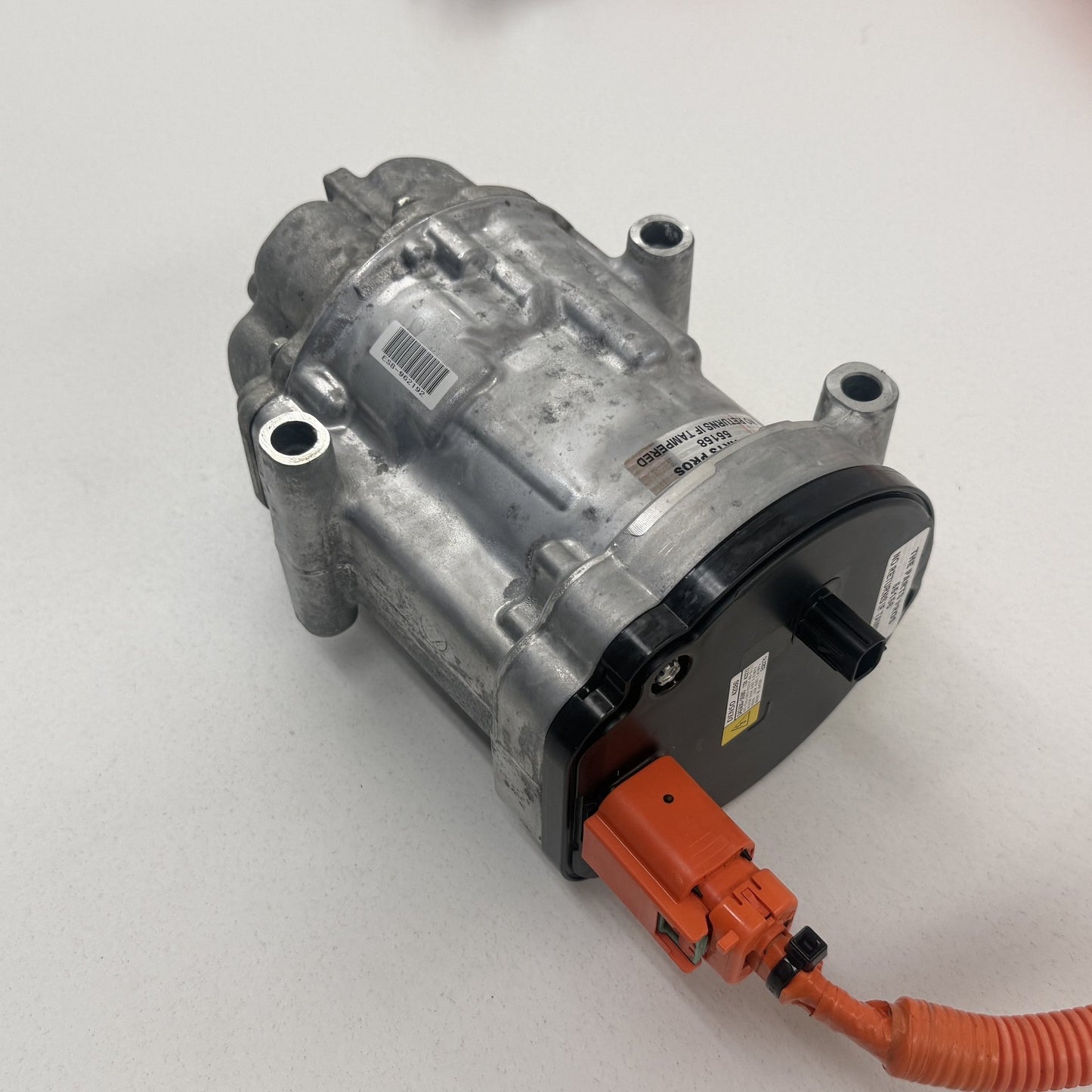 2019-2025 Toyota RAV4 Hybrid HVAC A/C Air Compressor W/ Harness OEM