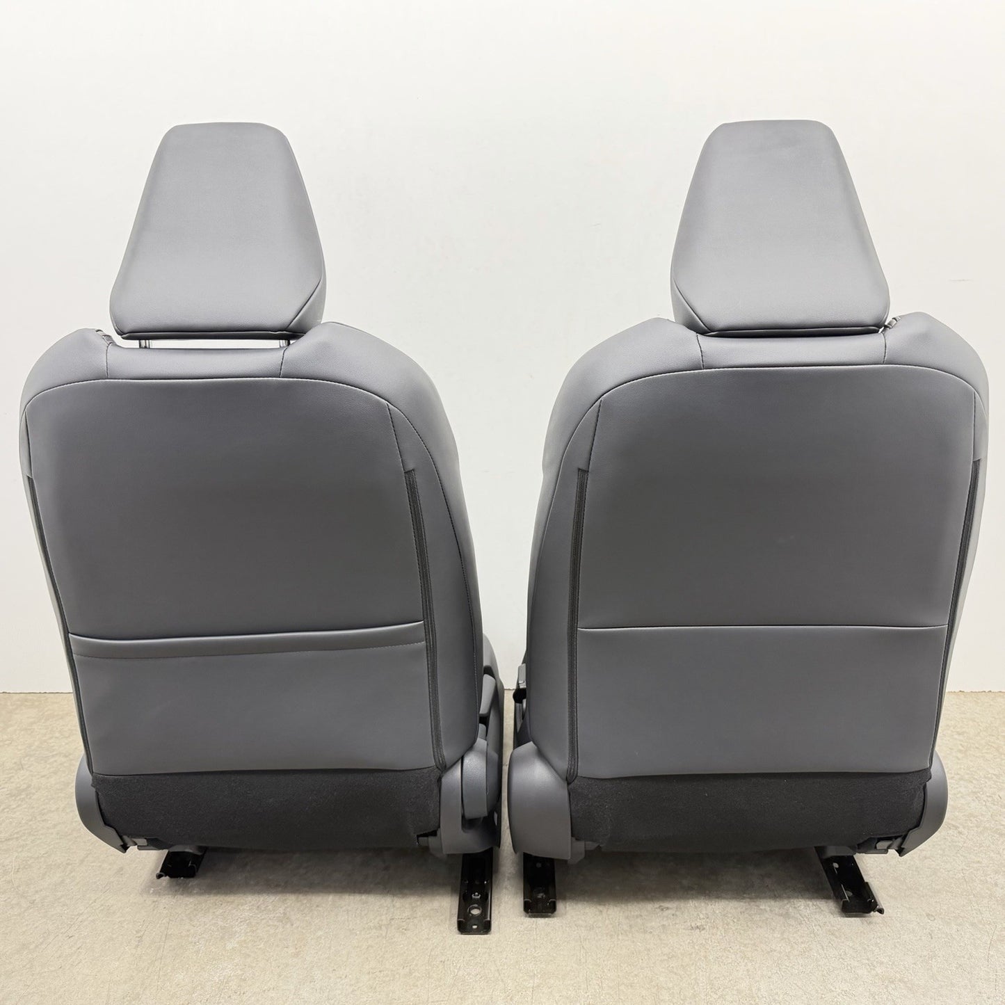 23-26 Toyota Prius Limited Front Seat Pair Heated & Ventilated Black SofTex OEM