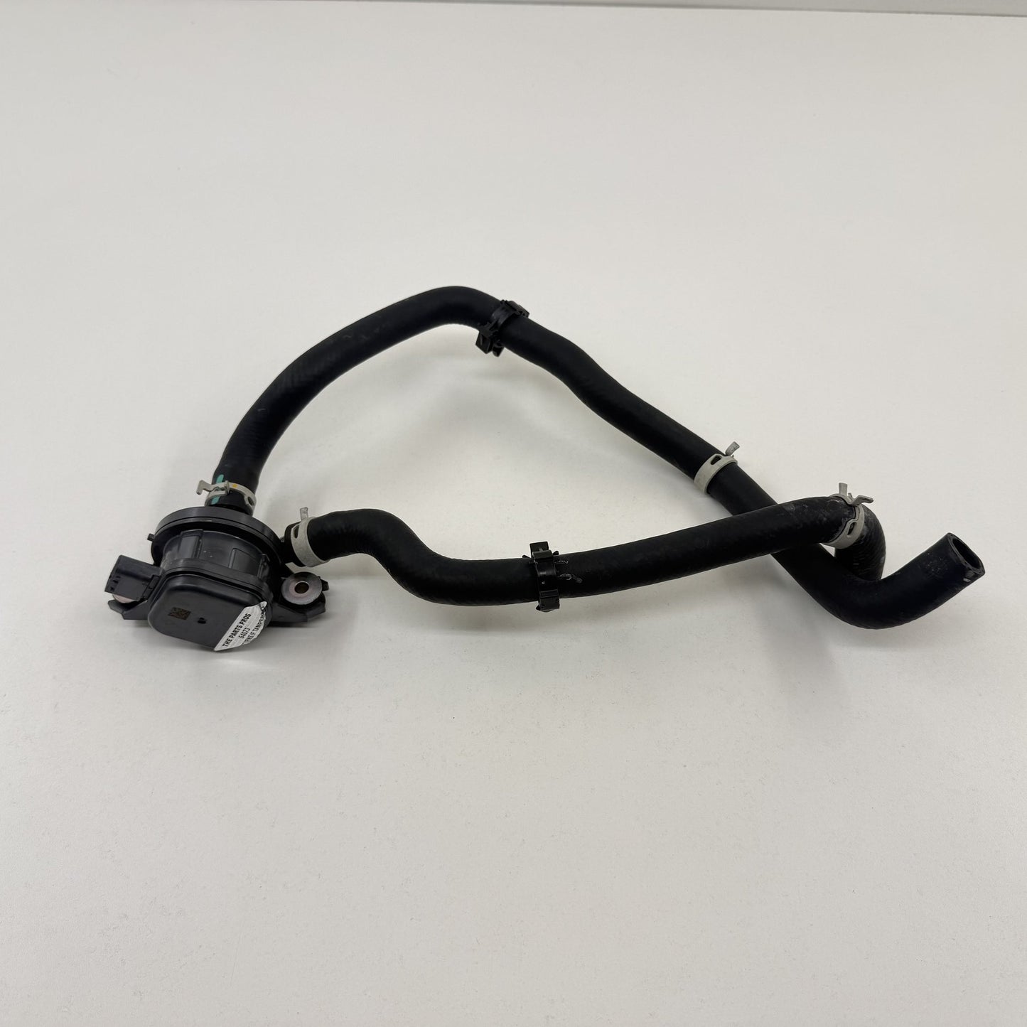 2023-2026 Toyota Prius Drive Motor Inverter Cooler Water Pump G9040-47020 OEM