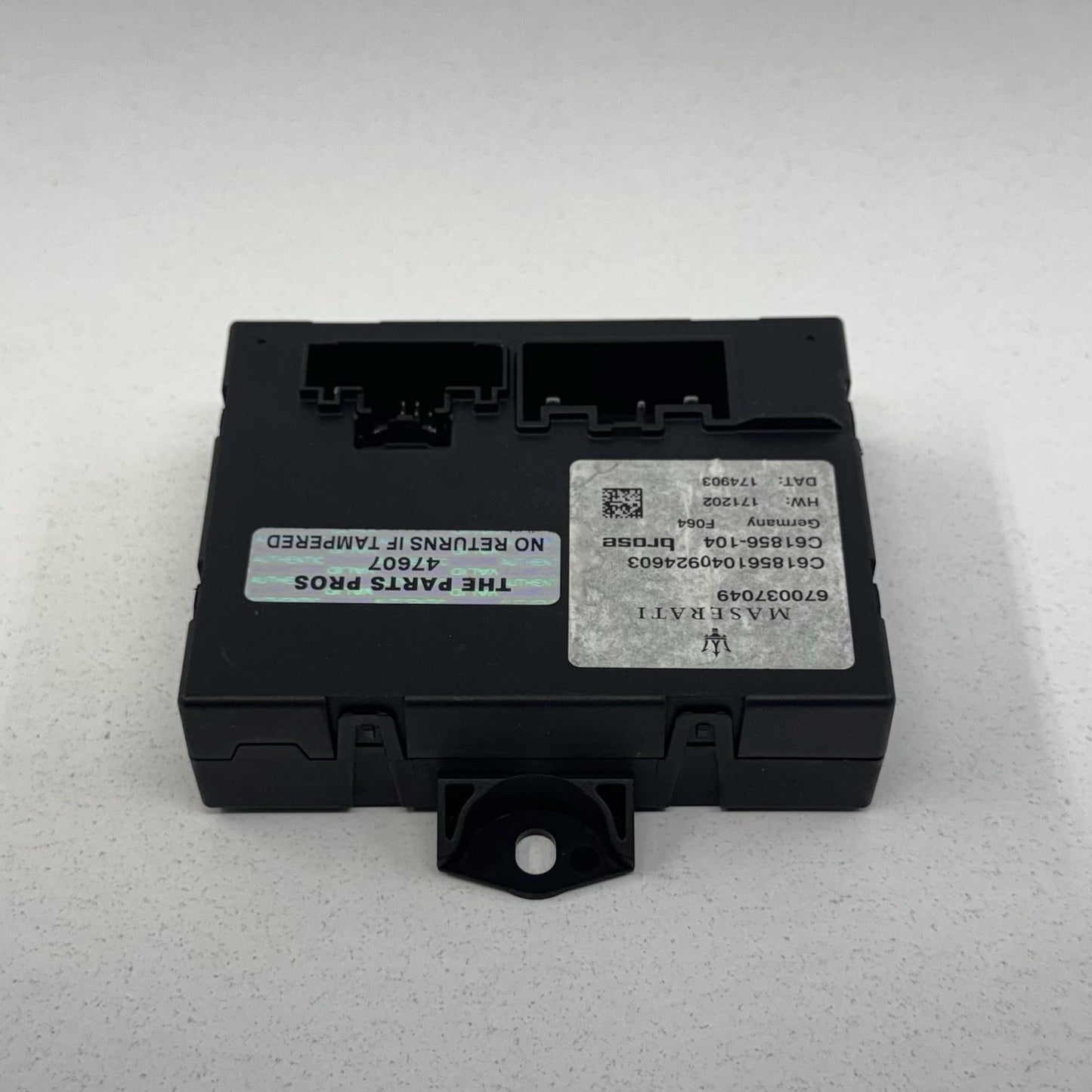 14-24 Maserati Ghibli Trunk Hands Free Release Open Control Module 670037049 OEM