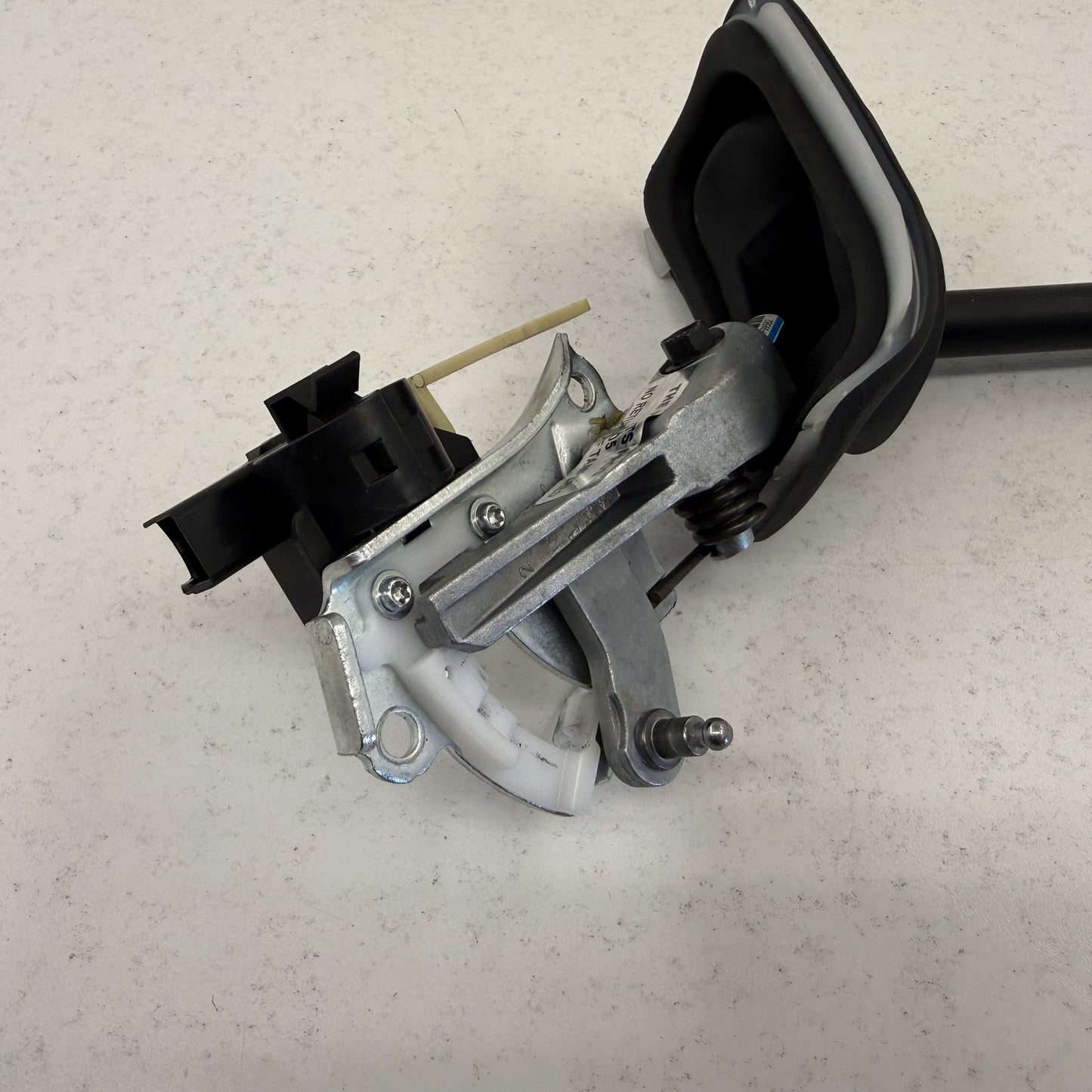 2019-2024 Ram 2500 3500 Limited Steering Column Gear Shifter Selector Lever OEM