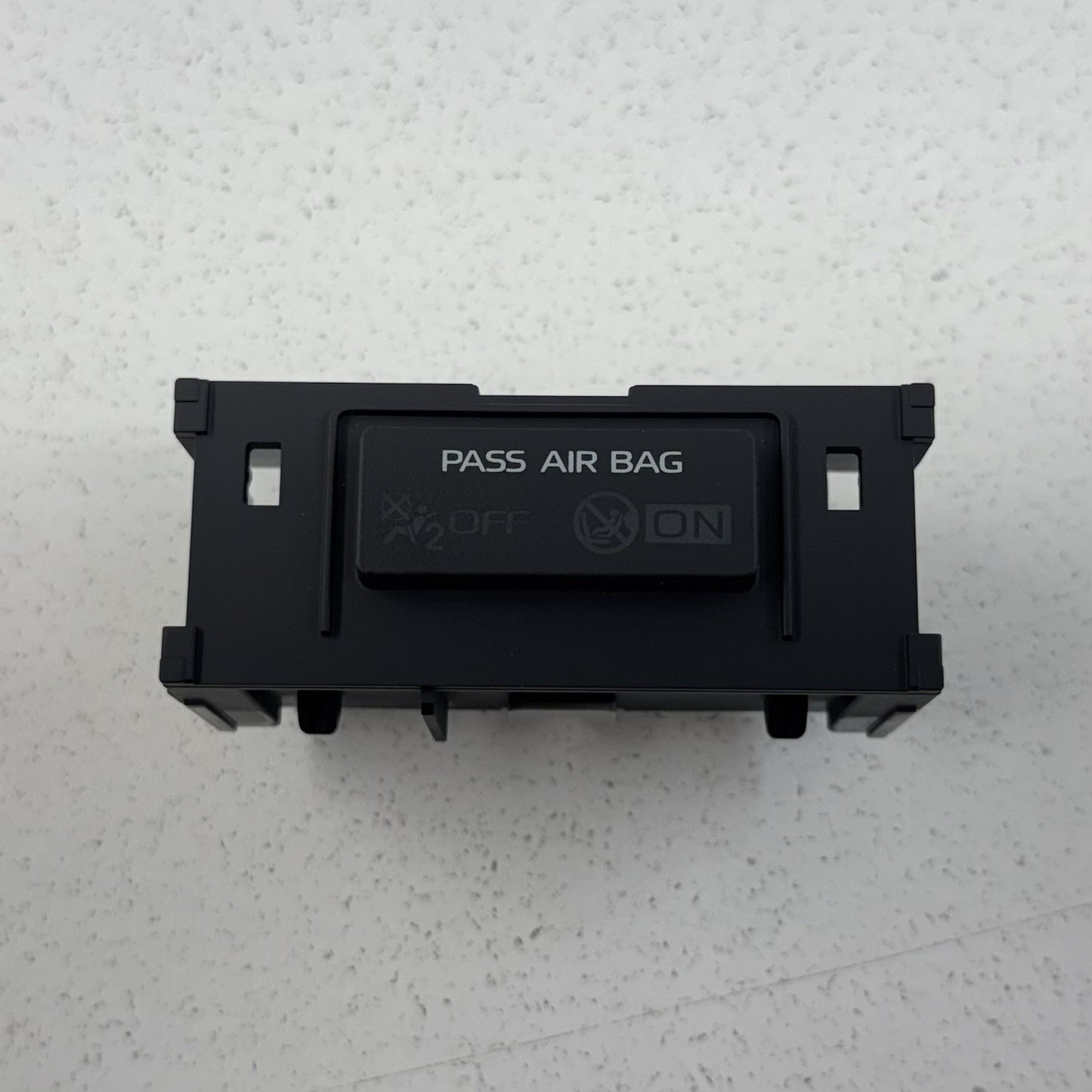 25-26 Toyota Camry Passenger Airbag Warning Light 83950-AQ010 OEM