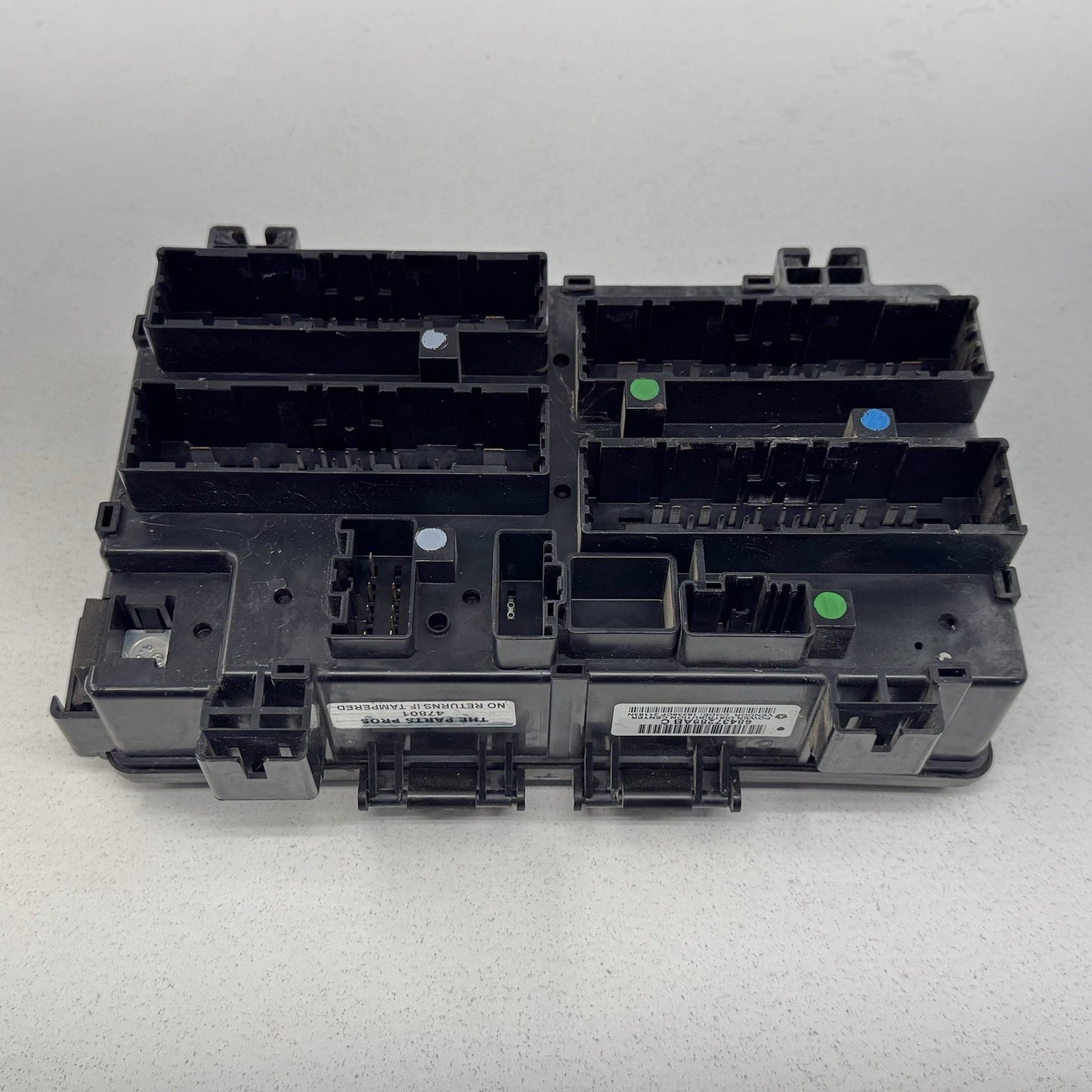 20-22 Ram 2500 3500 Intelligent Power Distribution Fuse Box 68437289AB OEM