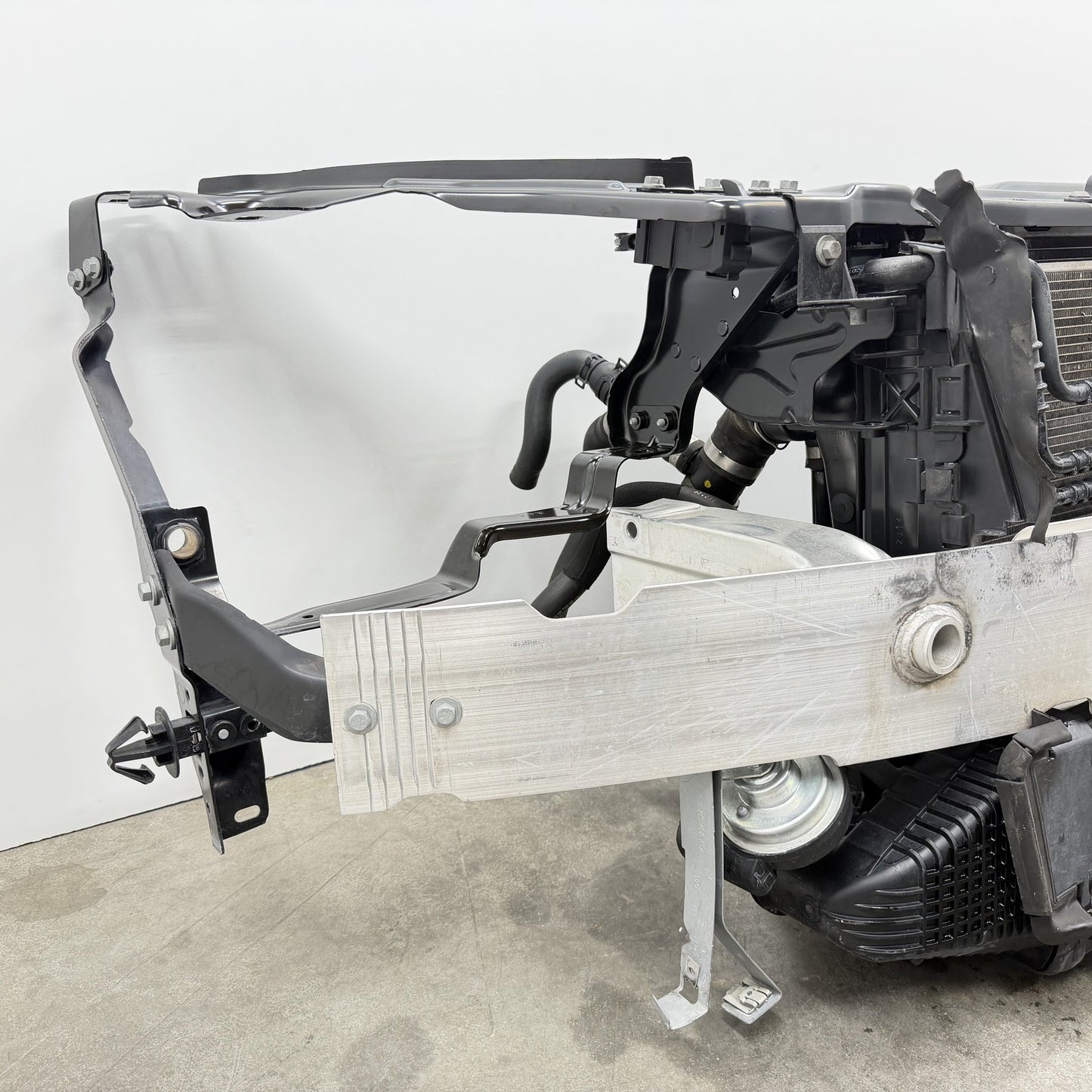 2012-2014 Mercedes C250 W204 Radiator Support Cooling Pack Rebar Assembly OEM