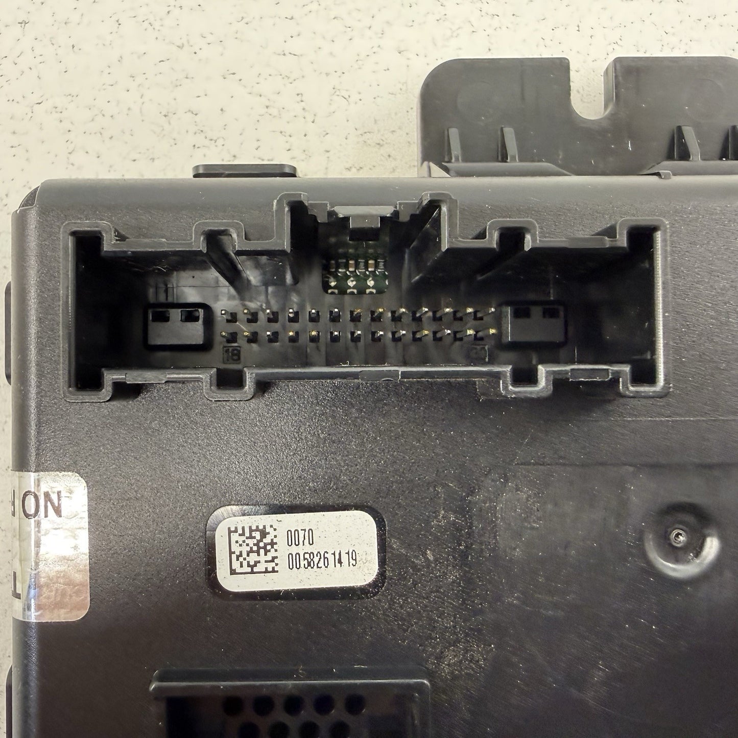 24-26 Ford Mustang Temperature Climate Control Module PR3T-18C612-BD OEM