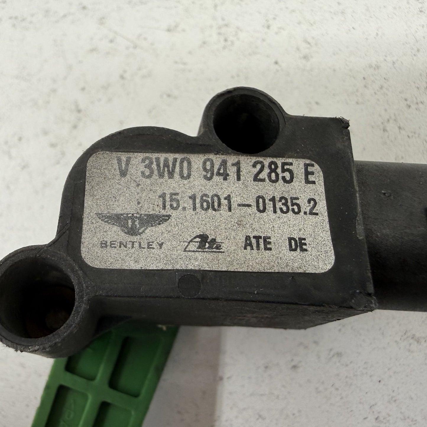 2014-2018 Bentley Flying Spur Left Front Suspension Ride Height Level Sensor OEM