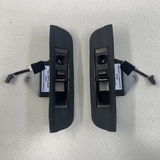 08-15 Audi TT Convertible Roof Top Catch Closing Latch Lock Pair OEM