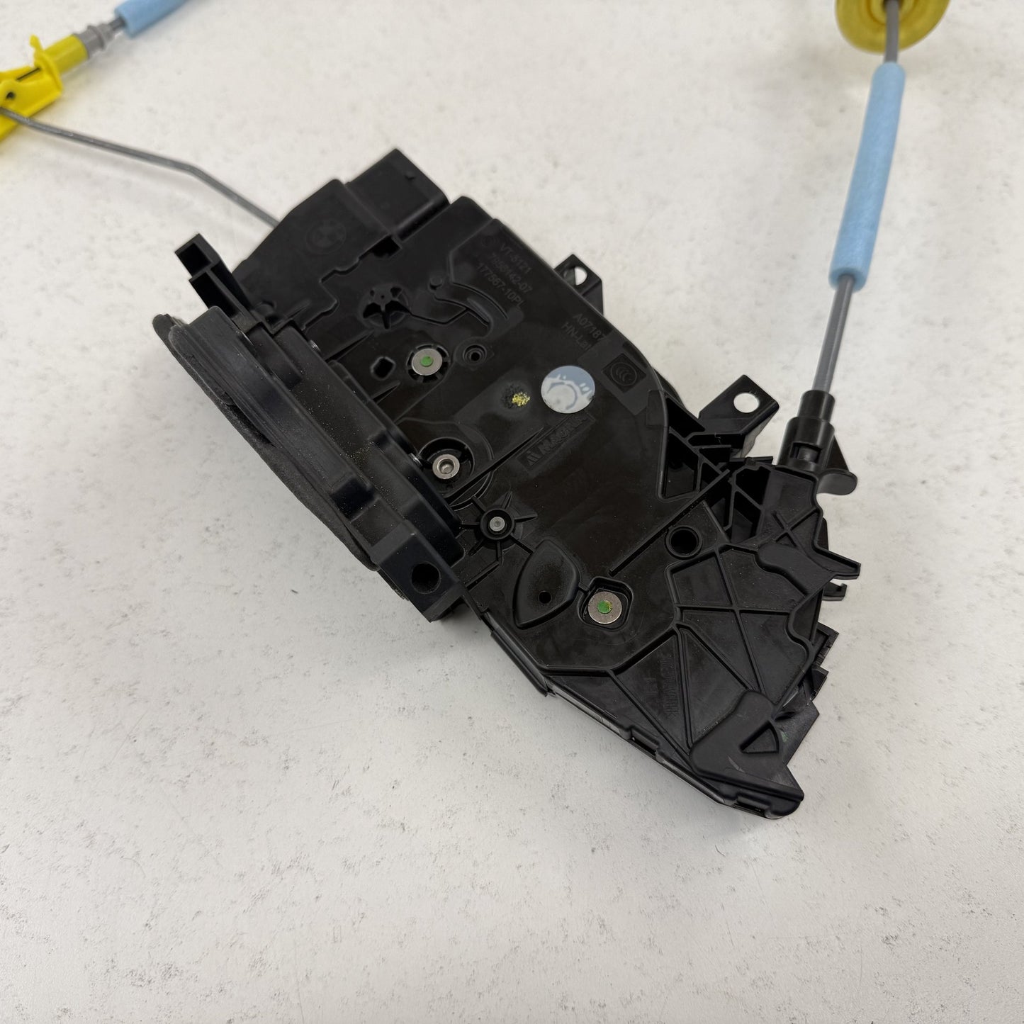 2021-2026 BMW M4 M440i 430i G22 G82 Right Front Door Lock Latch Actuator OEM