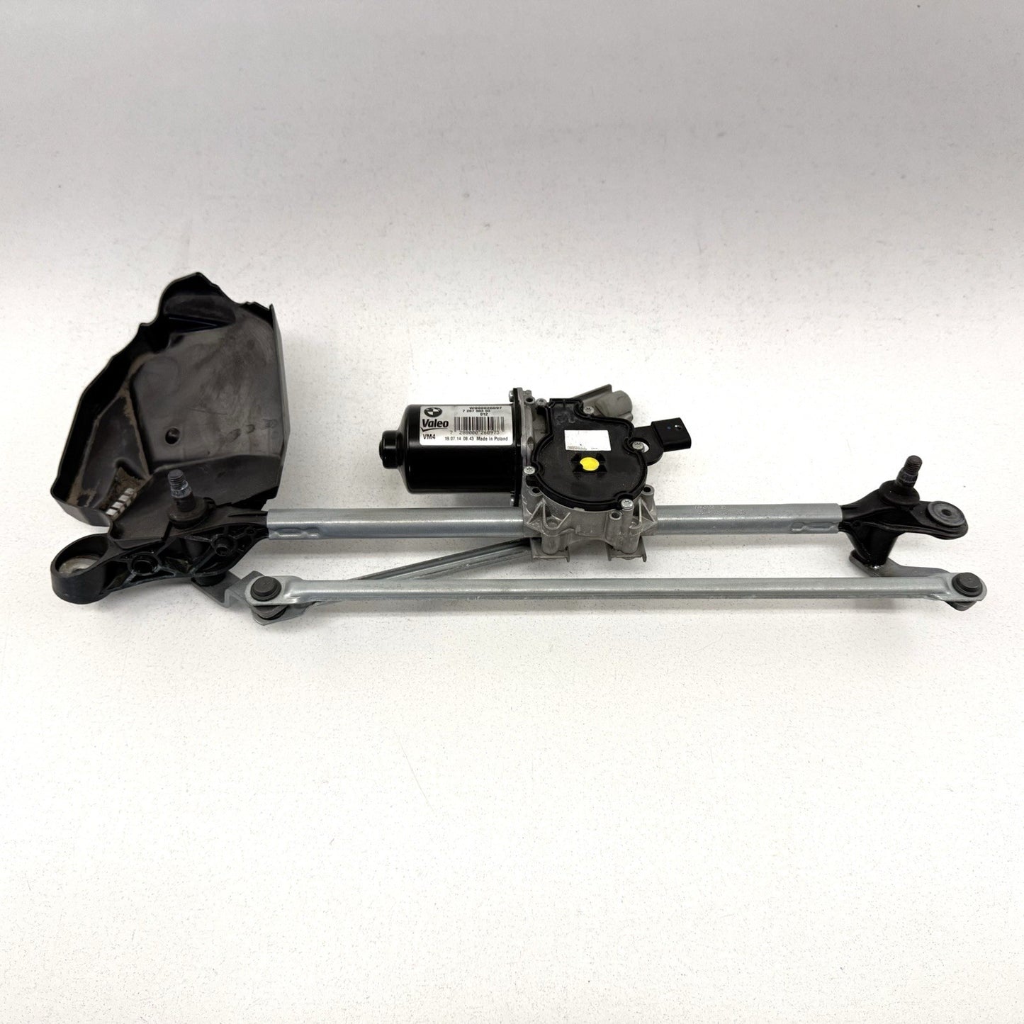 12-18 BMW F30 F80 M3 Front Windshield Wiper Motor W/ Linkage Arm Assembly OEM