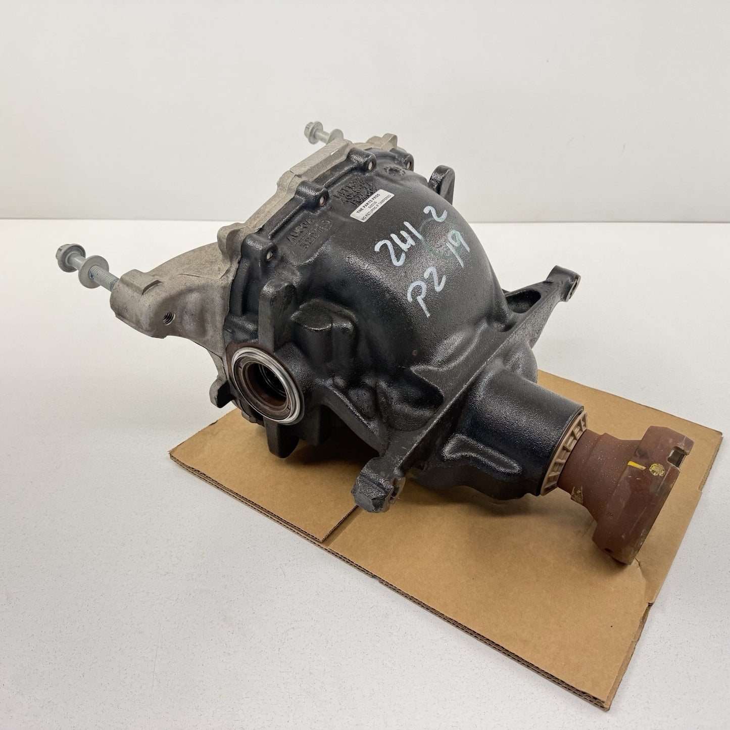 24-26 Ford Mustang GT Manual Rear LSD Differential Diff 3.55 Ratio 10K Miles OEM