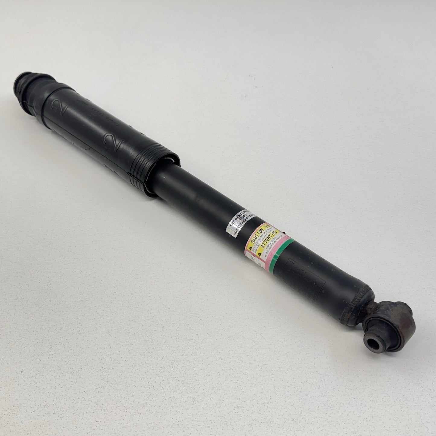 12-17 Toyota Prius V Left & Right Rear Shock Absorber Strut 48530-47213 OEM