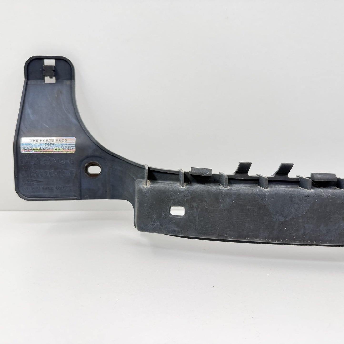 17-23 Tesla Model 3 Rear Center Bumper Bracket Support Mount 1083994-00-G OEM