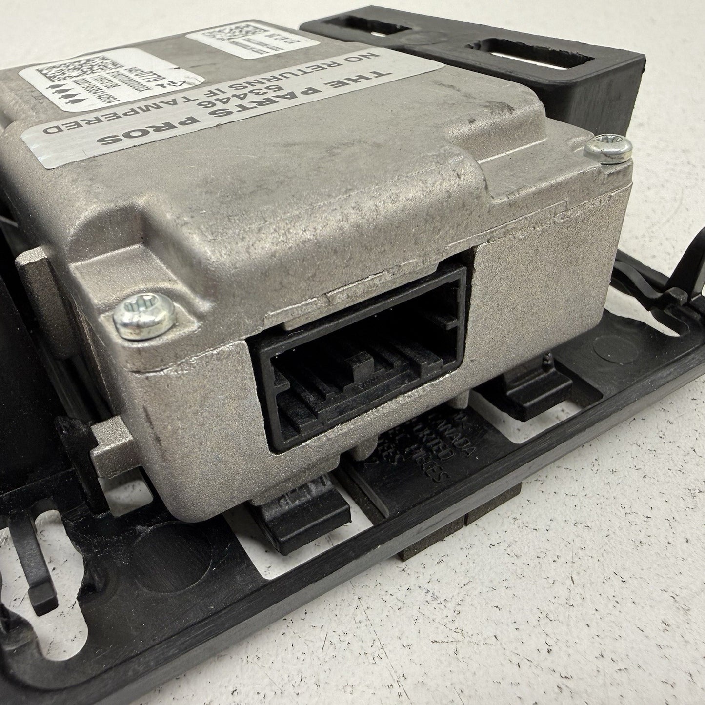 19-24 Chevrolet Camaro Front Lane Departure Warning Camera W/ Trim Cover OEM