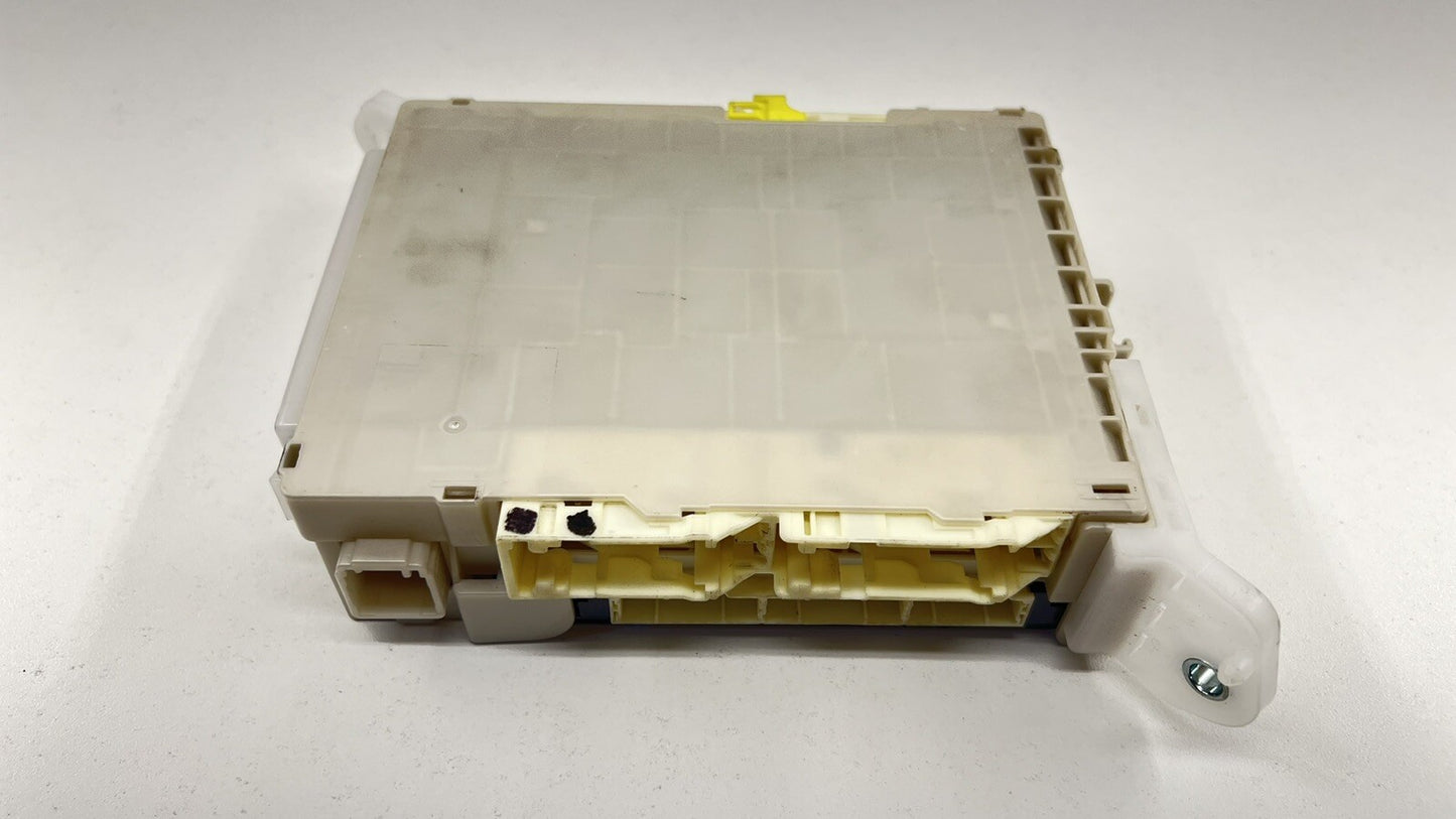 22-23 Toyota GR86 Integrated Body Control Module Fuse Relay Junction Box OEM