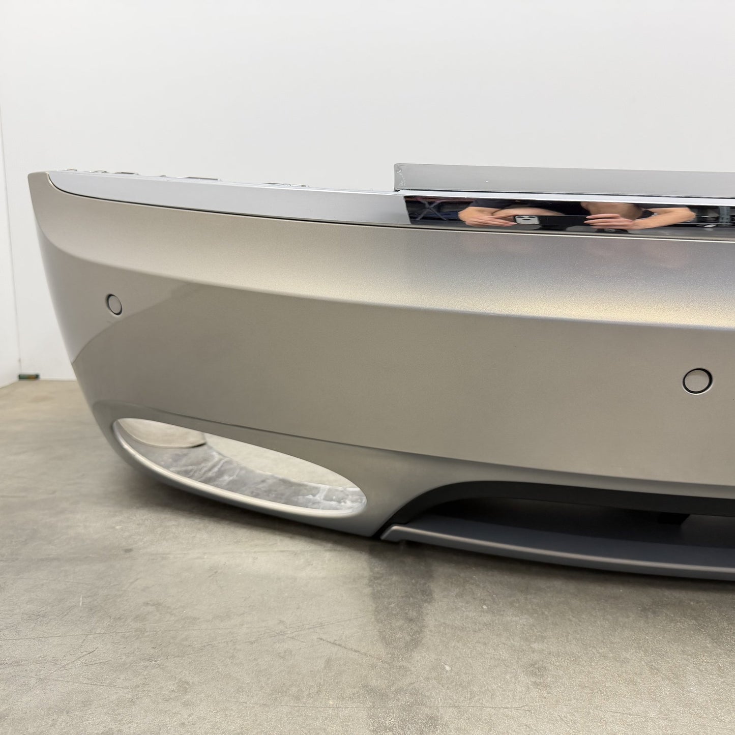 14-18 Bentley Flying Spur Rear Bumper Cover Complete W/ Diffuser & Sensors OEM