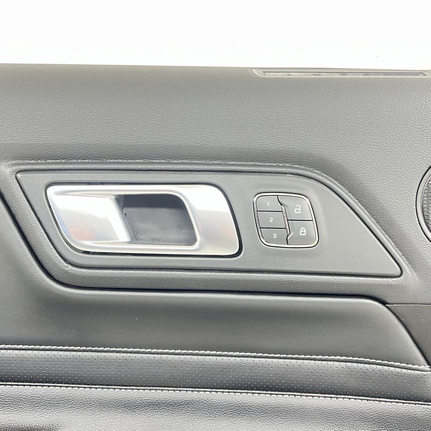18-23 FORD MUSTANG GT DRIVER LEFT DOOR PANEL TRIM LEATHER JR3B-6323943 OEM