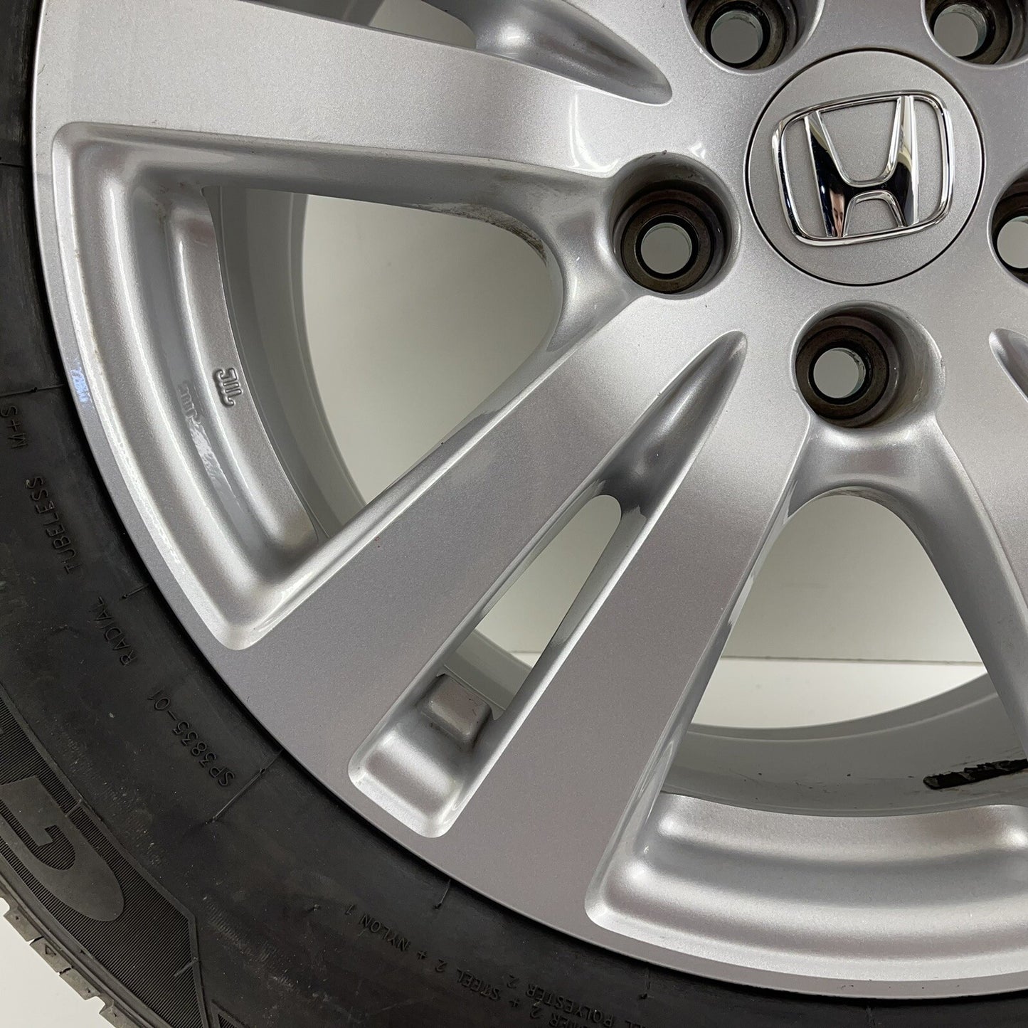 16-20 HONDA PILOT WHEEL RIM W/ TIRE 18x8 +55 OFFSET FACTORY OEM