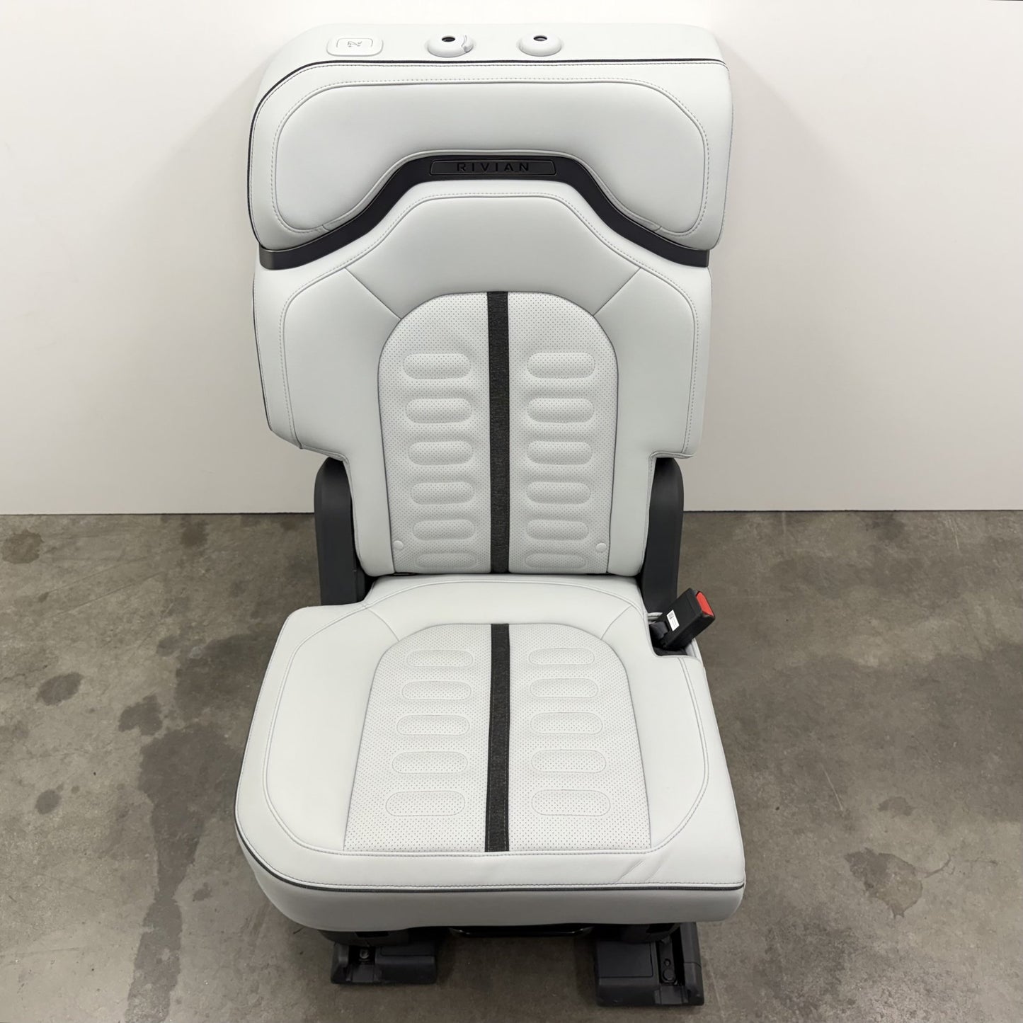 2022-2024 Rivian R1S Right Rear 2nd Second Row 40 Split Seat Ocean Coast OEM