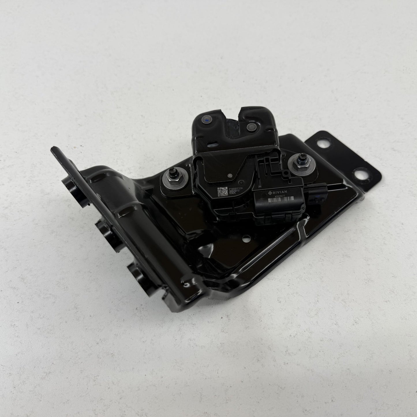2022-2024 Rivian R1S Left Rear Tailgate Lock Latch Actuator PT00003703-H OEM