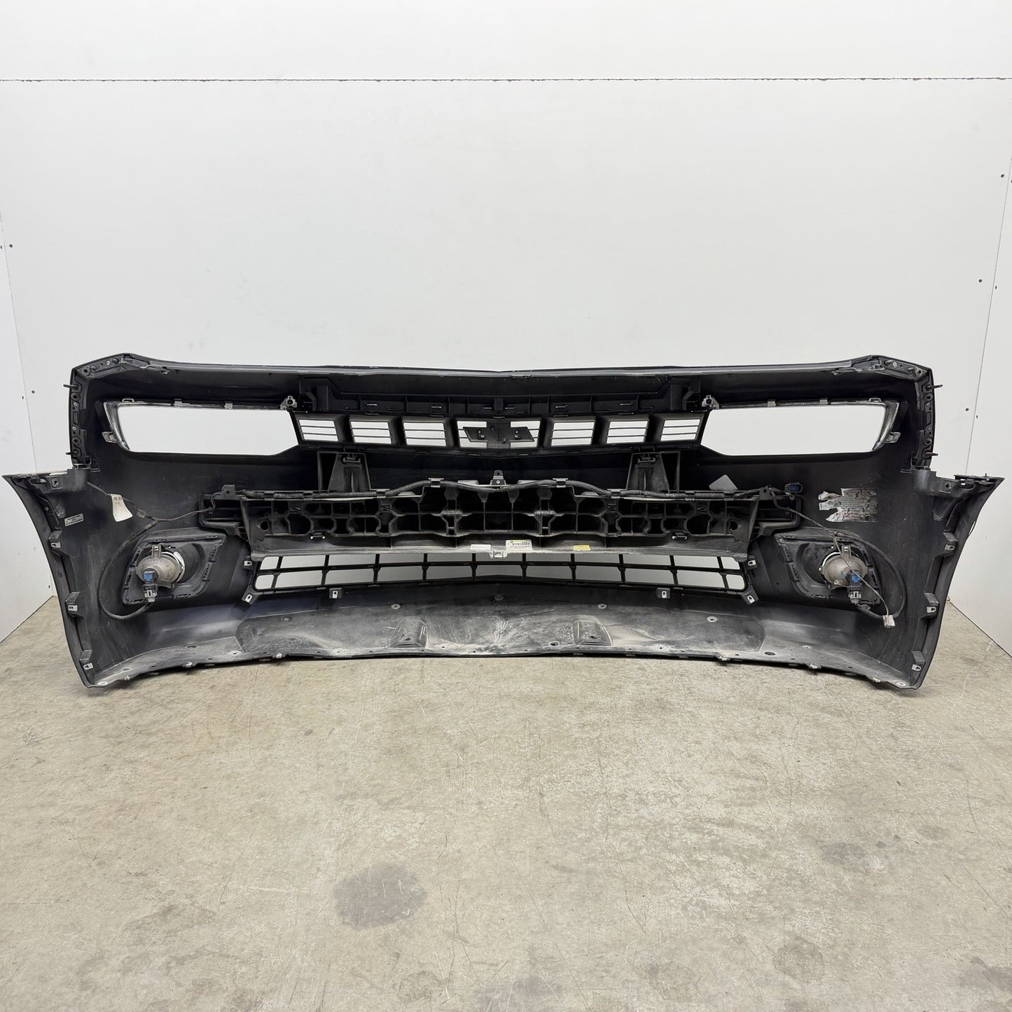 14-15 Chevrolet Camaro SS Front Bumper Cover Complete W/ Grills OEM