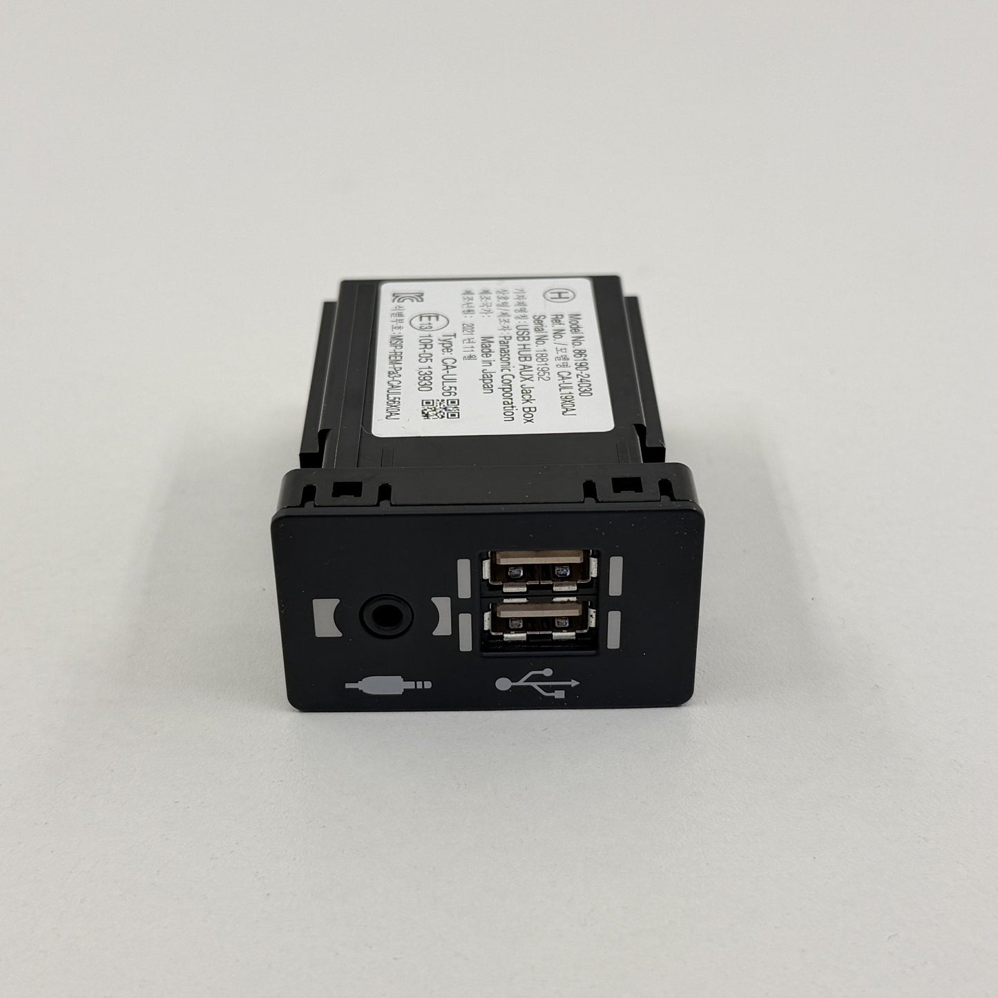 2021-2026 Lexus IS300 IS350 IS500 Media Hub Dual USB Port AUX Auxiliary Jack OEM
