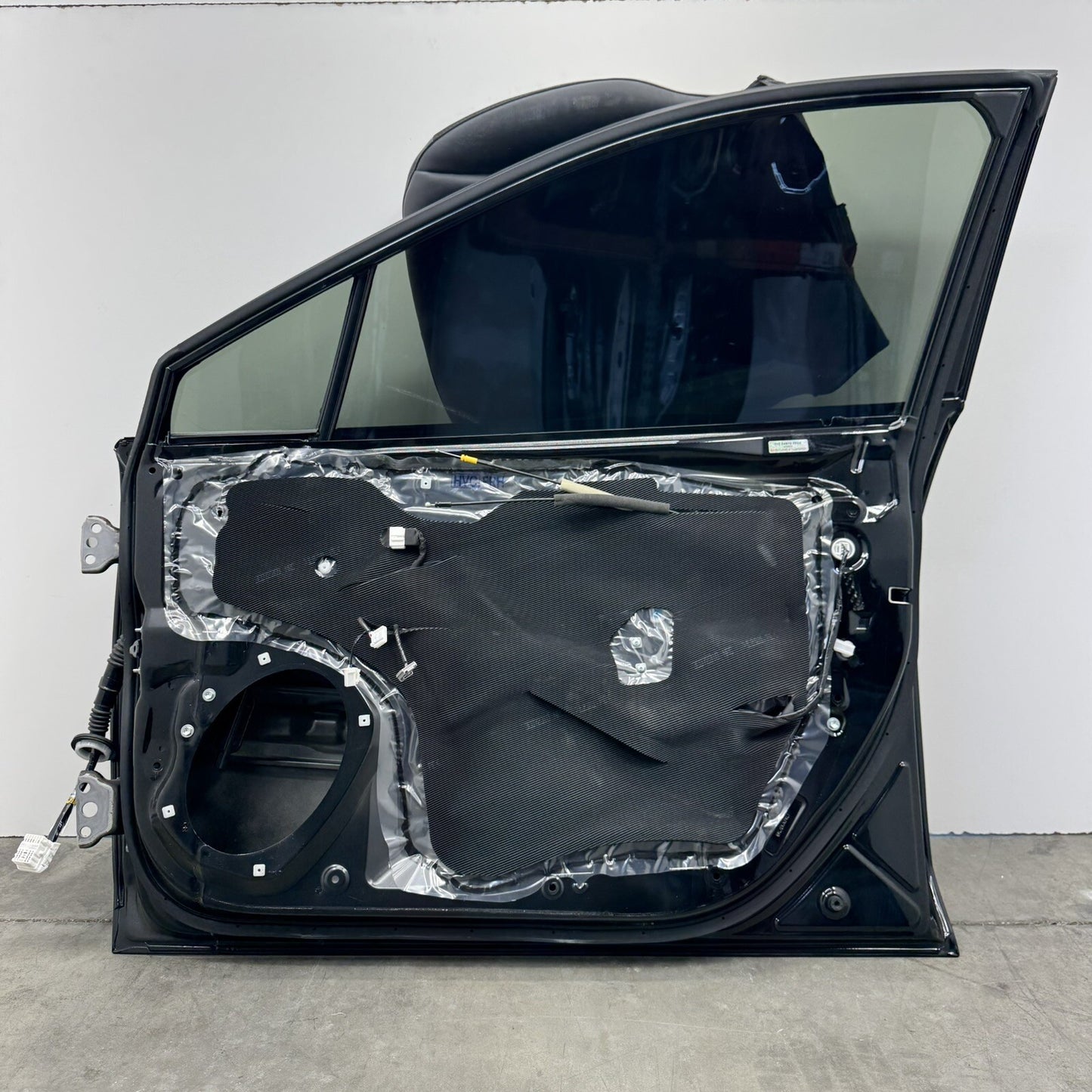 22-26 Subaru WRX Passenger Right Front Door Shell Complete Black OEM