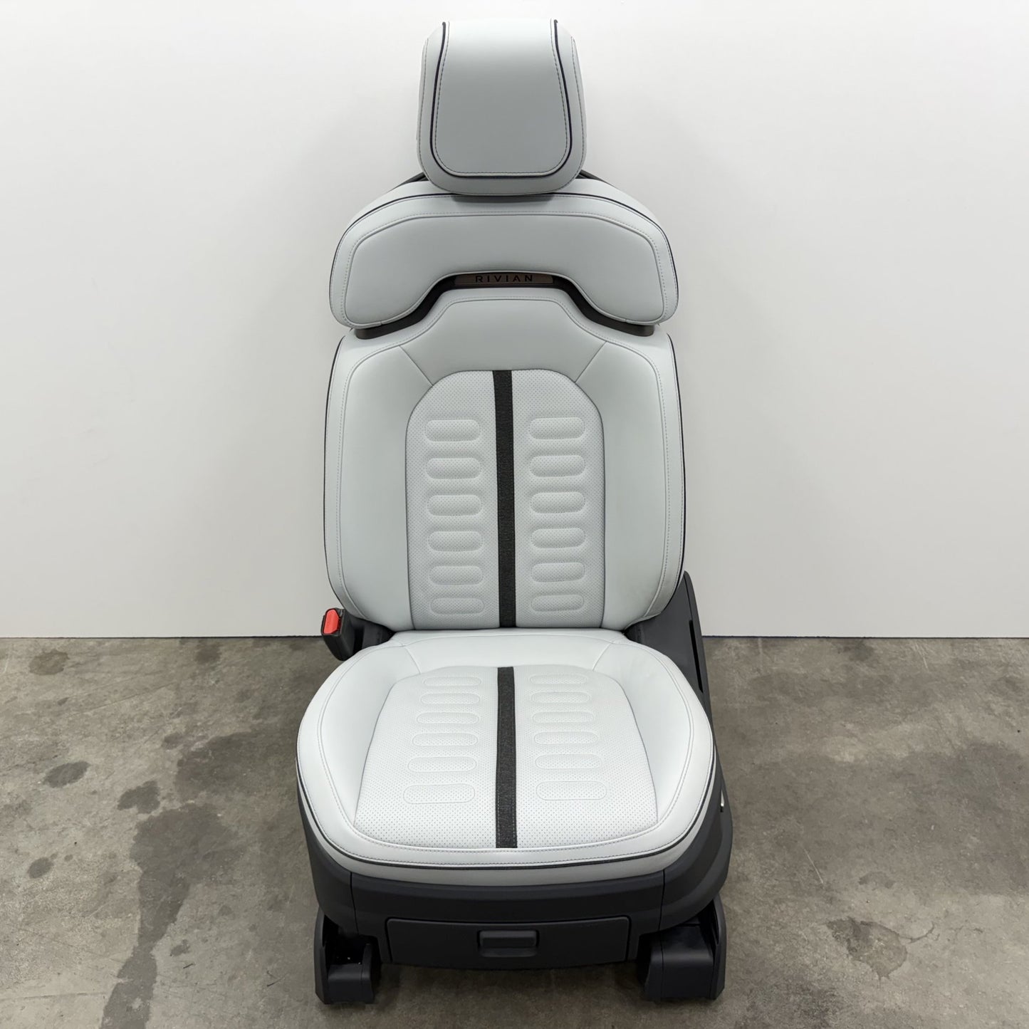 2022-2024 Rivian R1S Driver Left Front Seat Ocean Coast Leather OEM