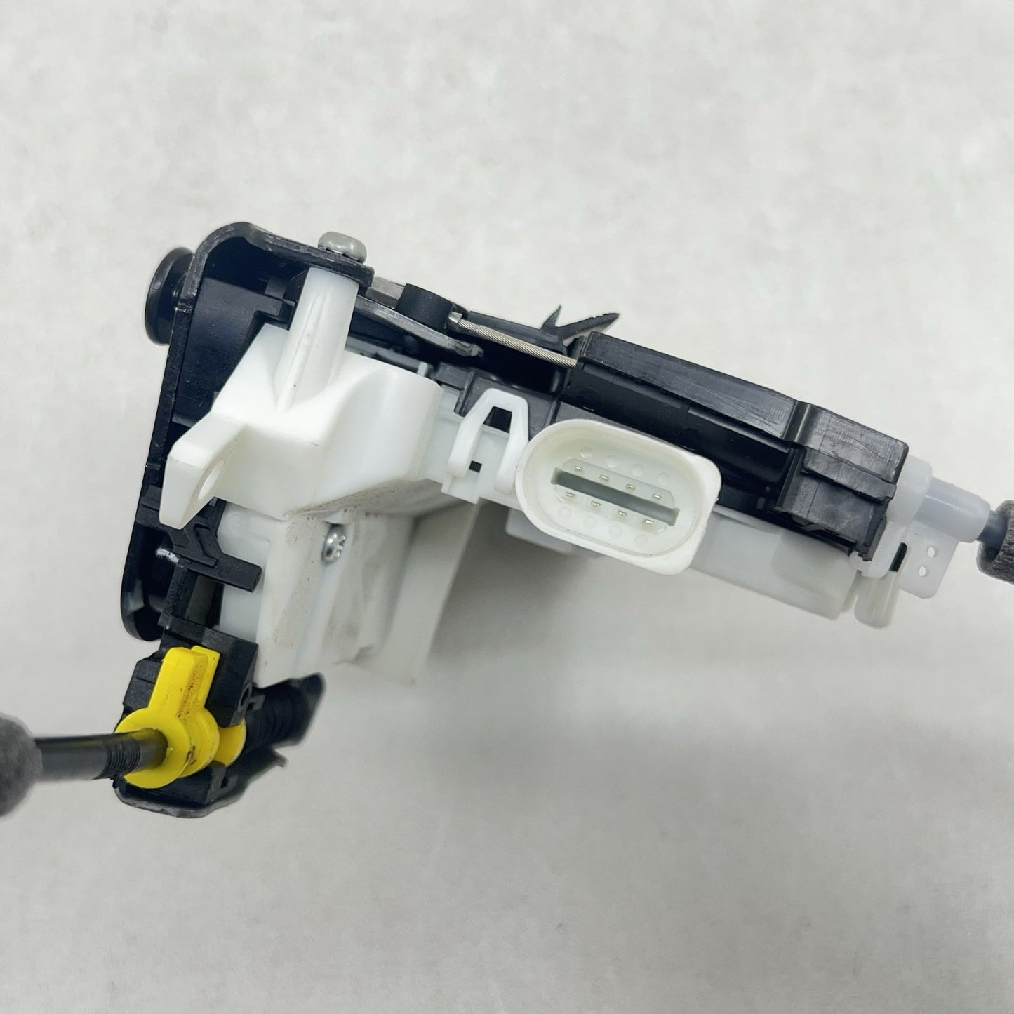 21-24 AUDI A4 S4 A5 S5 RS5 Q5 DRIVER LEFT REAR DOOR LATCH LOCK ACTUATOR OEM