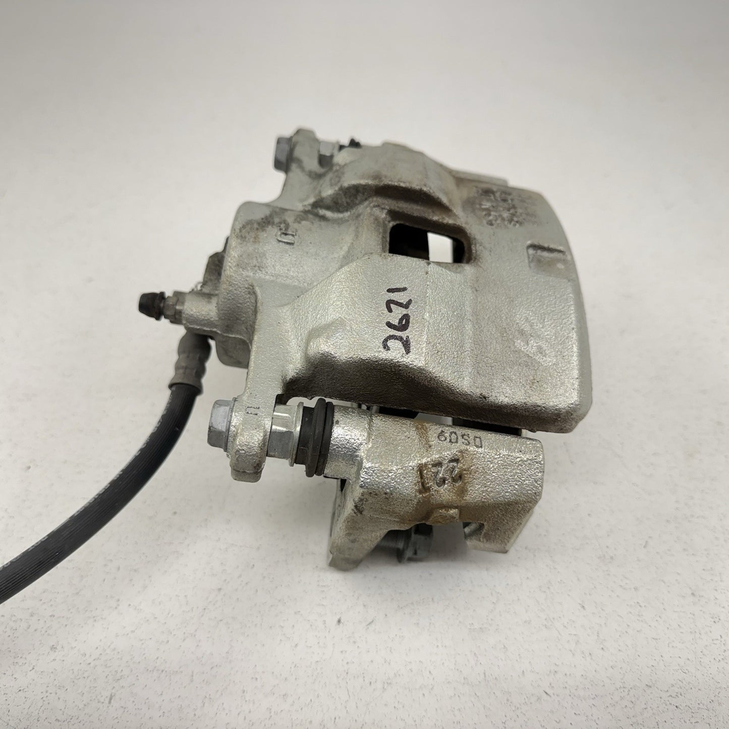 17-22 Toyota Prius Prime Passenger Right Front Brake Caliper With Rotor OEM