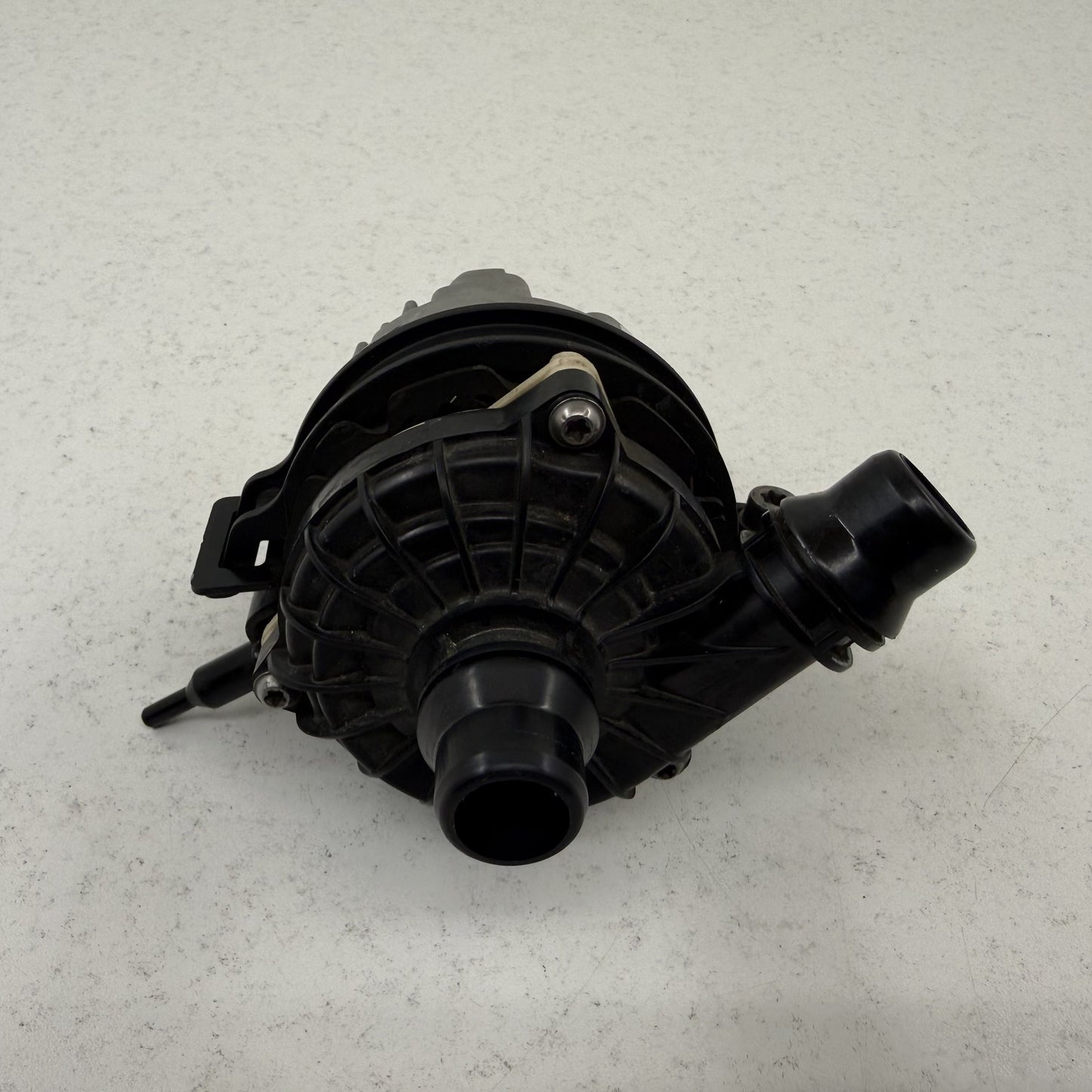 2021-2026 BMW M2 M3 M4 G80 G82 G87 S58 Auxiliary Coolant Water Pump 5A30246 OEM