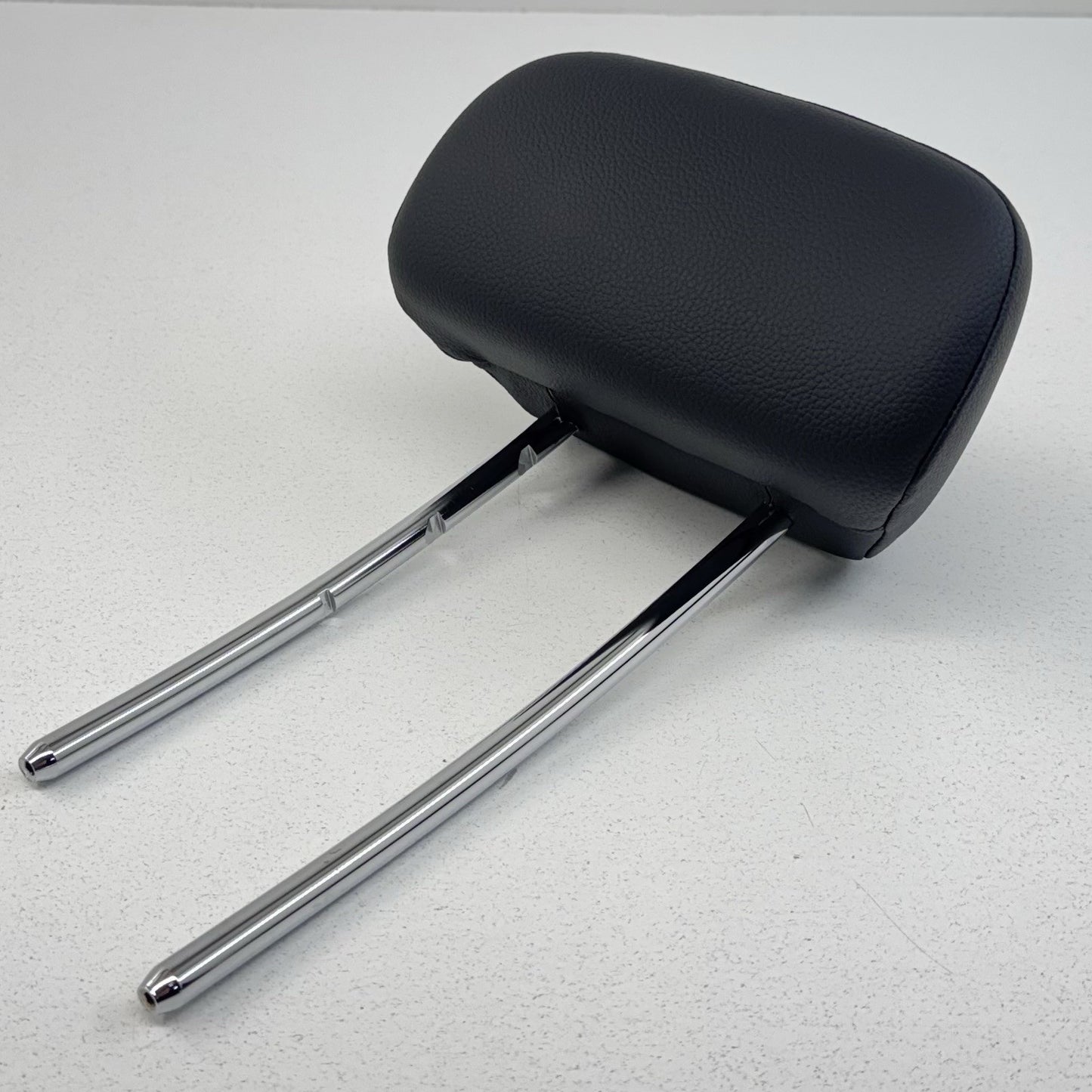 08-14 Mercedes W204 C250 Sedan Rear Seat Headrest Head Rest Set Black OEM
