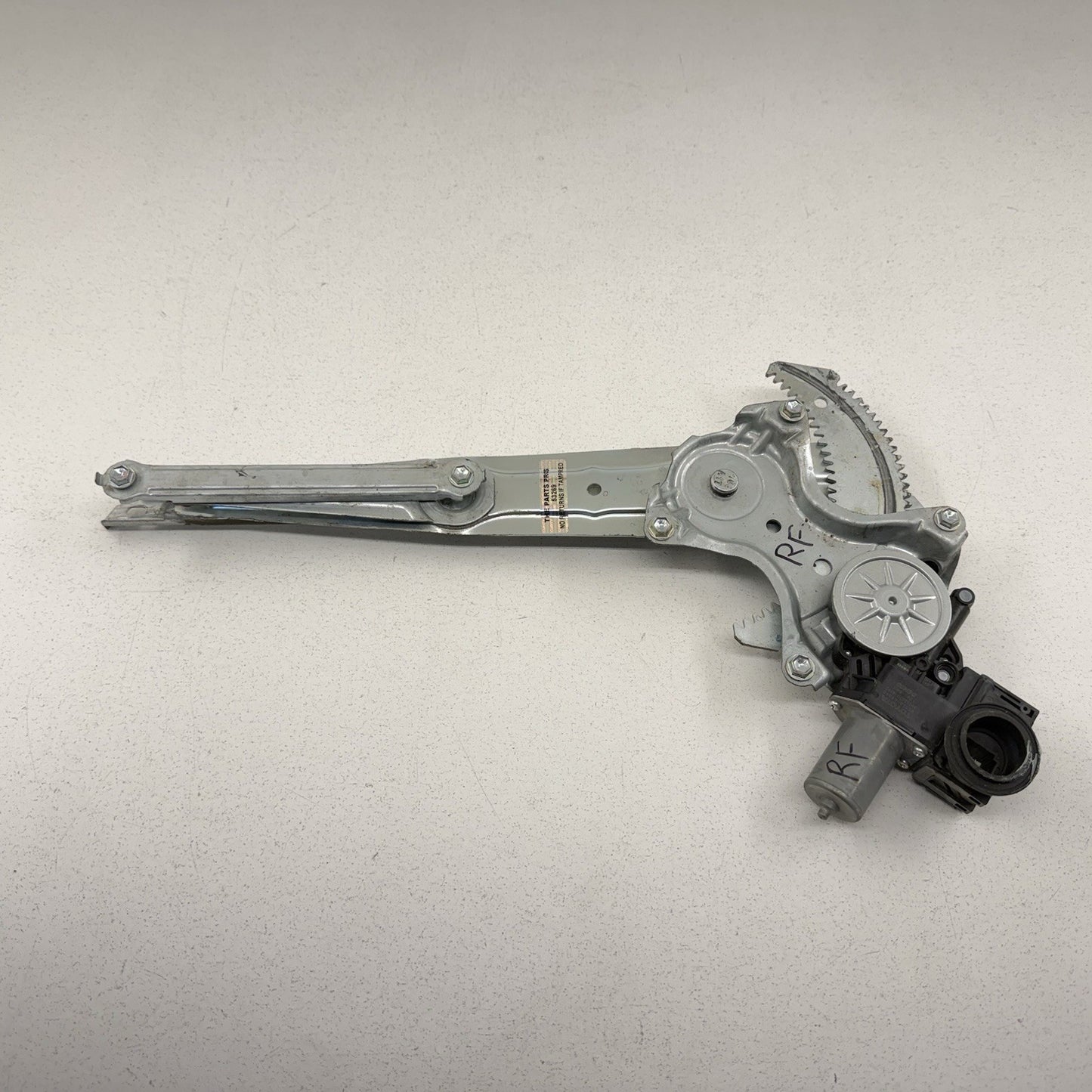 16-23 Toyota Tacoma Passenger Right Front Door Glass Window Regulator Motor OEM