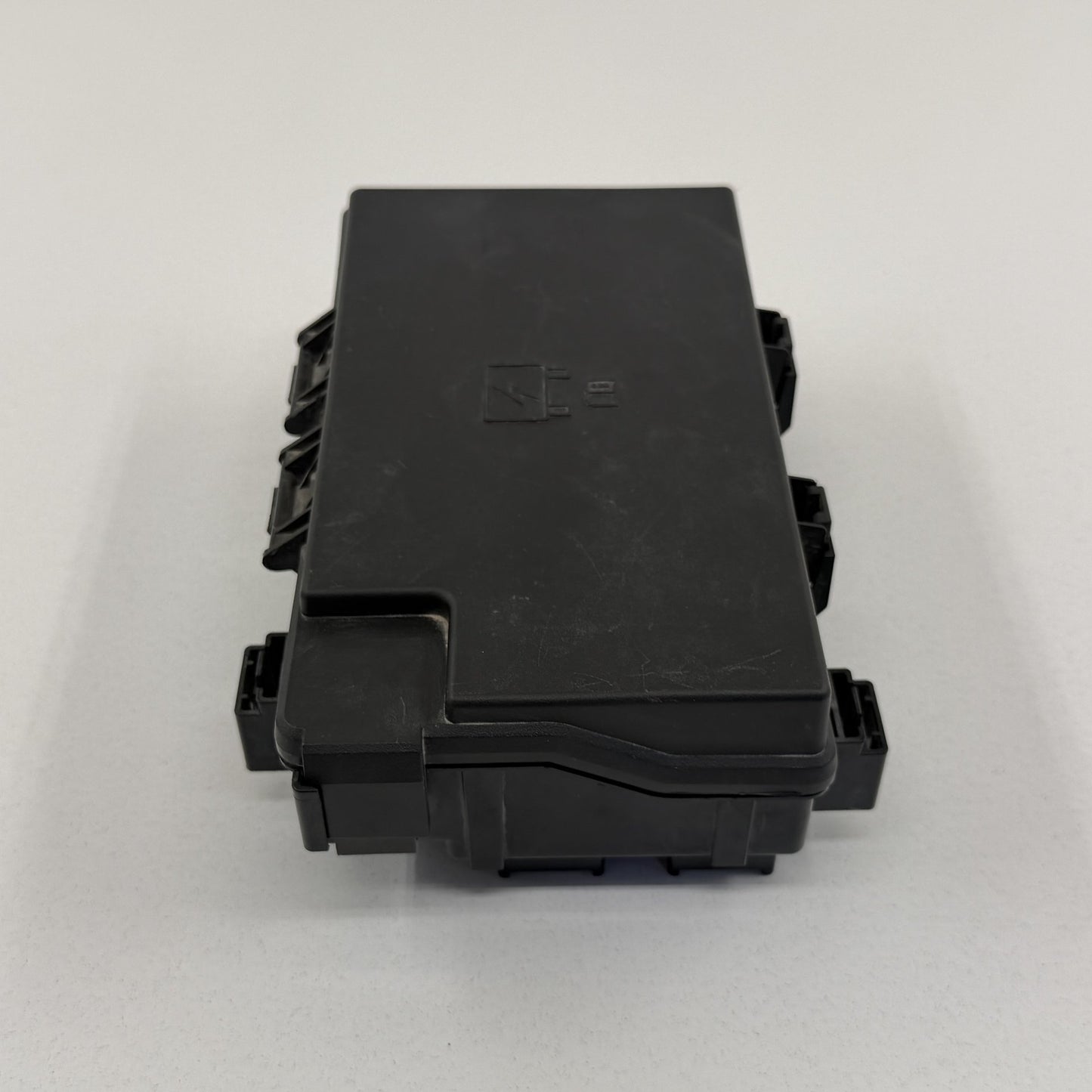 2023-2024 Ram 2500 3500 Intelligent Power Distribution Fuse Box 68547200AA OEM