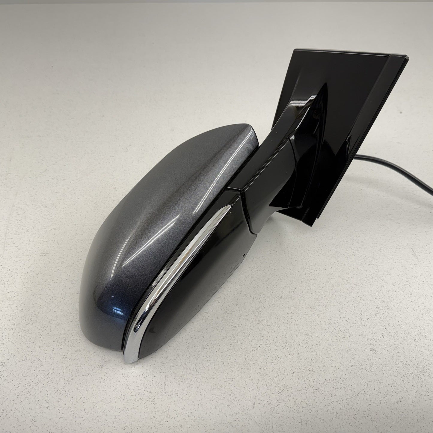 16-20 Toyota Prius / Prius Prime Right Door Mirror Side View Blind Spot Gray OEM